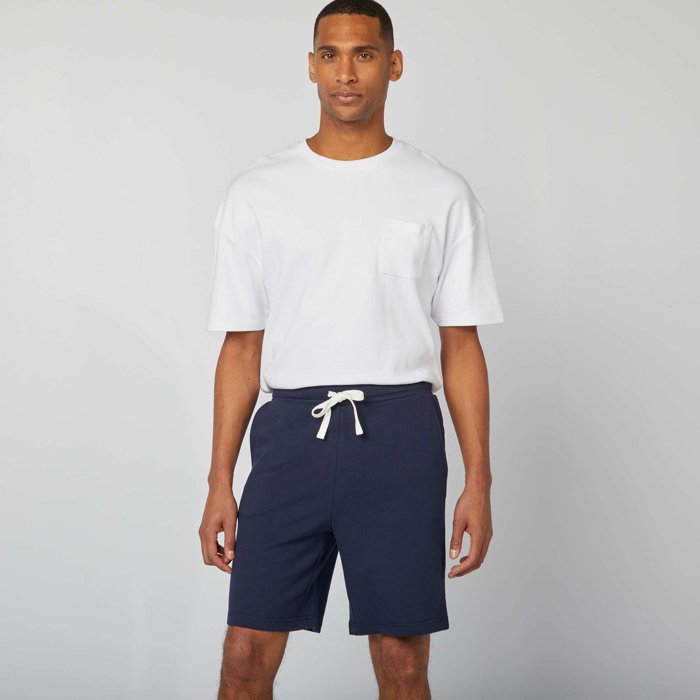 Lightweight sweatshirt fabric Bermuda shorts BLUE