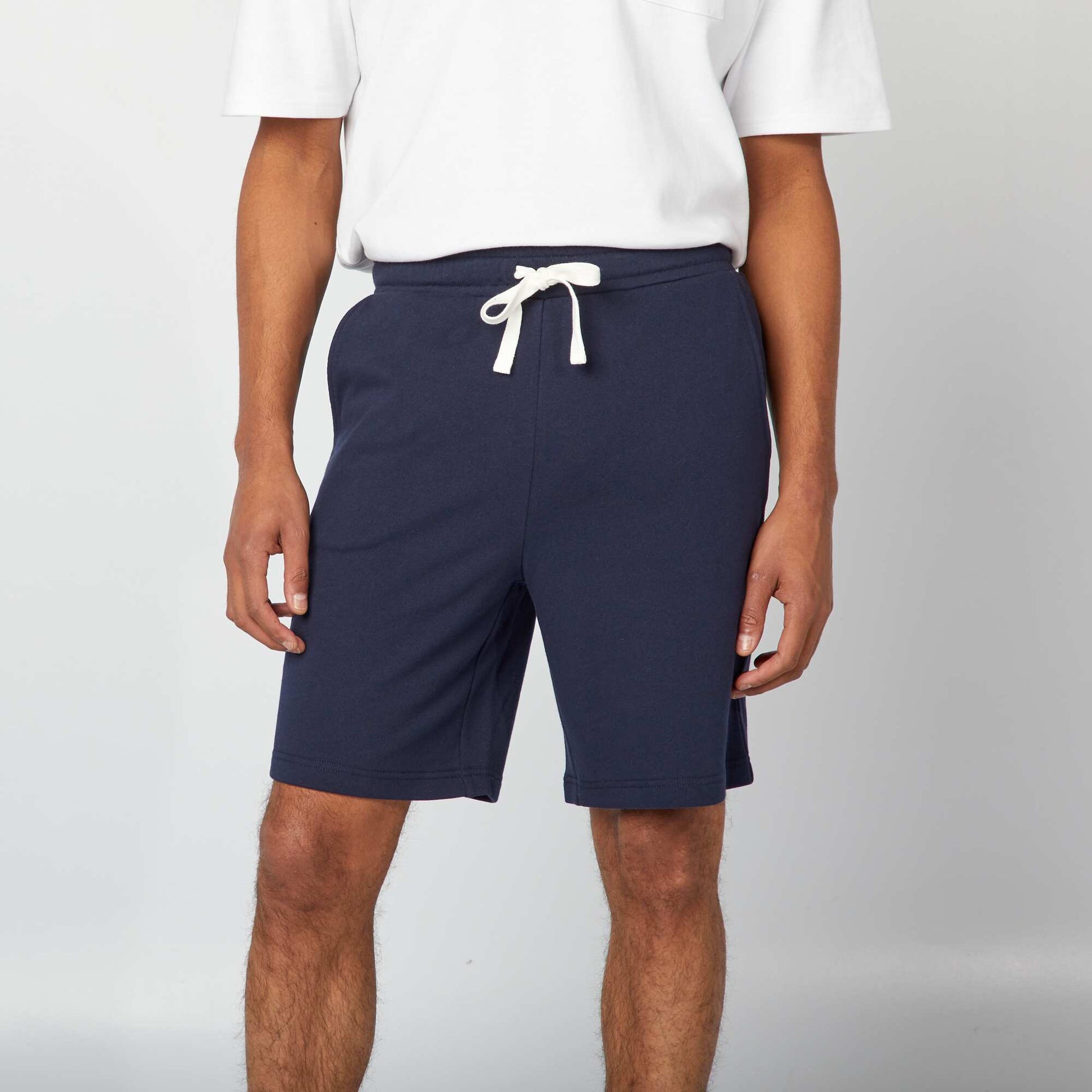 Lightweight sweatshirt fabric Bermuda shorts BLUE