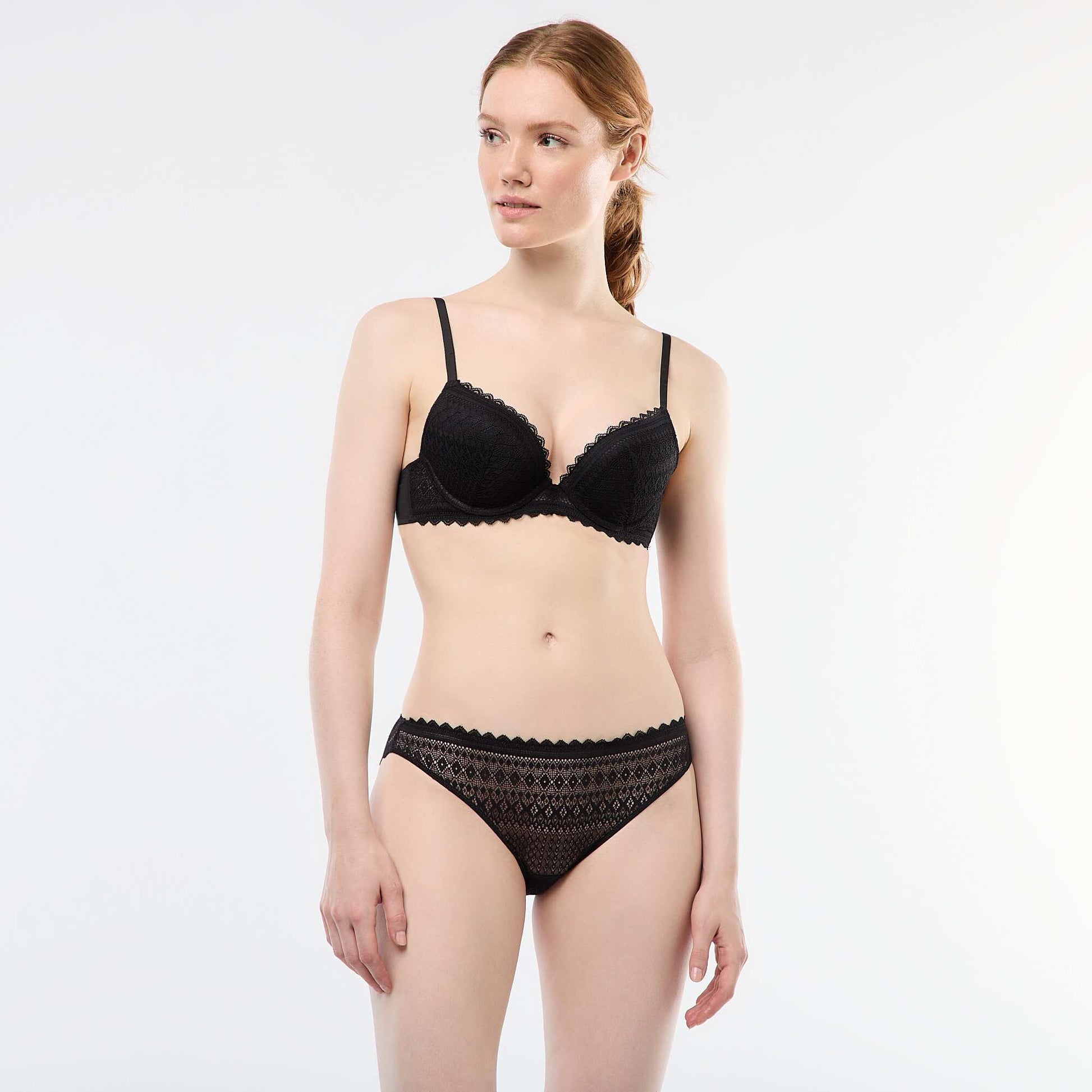 Lace Push-Up Bra BLACK
