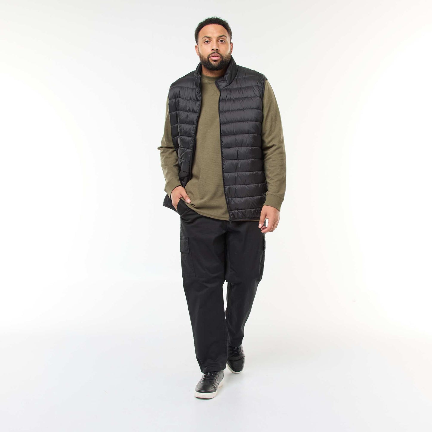 Sleeveless Light Padded Jacket with Stand-Up Collar BLACK