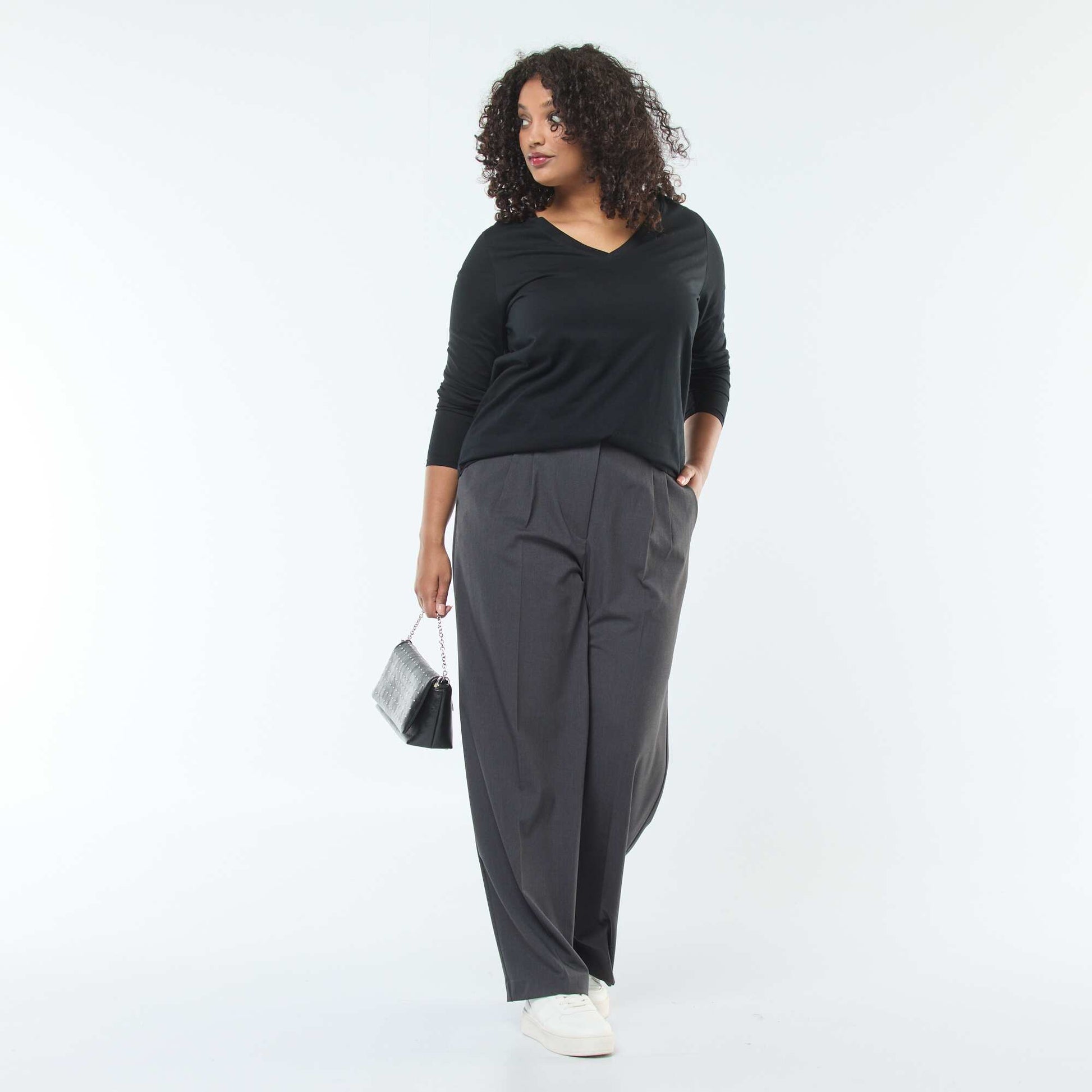 Jersey V-neck Long-Sleeve T-shirt BLACK
