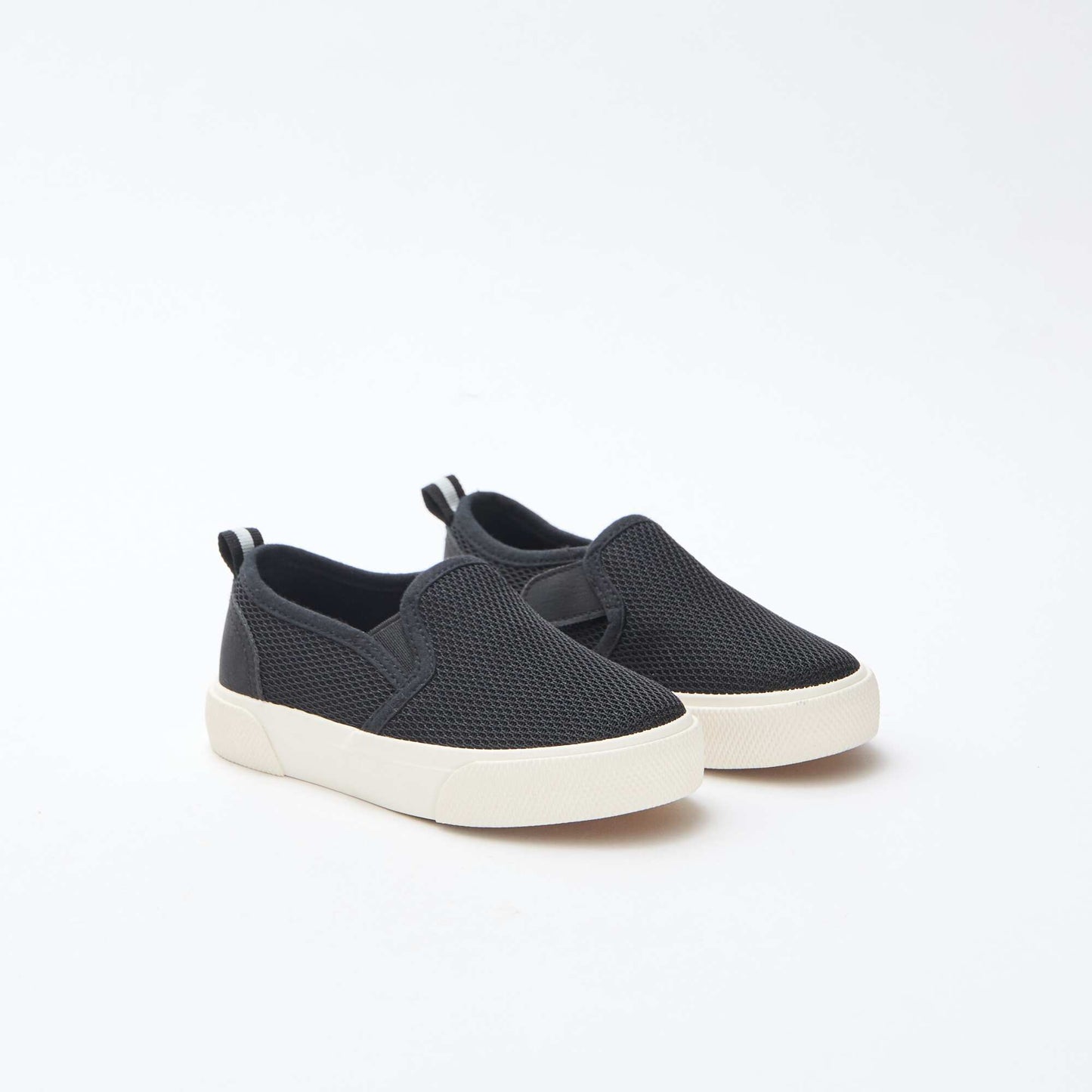 Plain Mesh Slip-On Sneakers BLACK