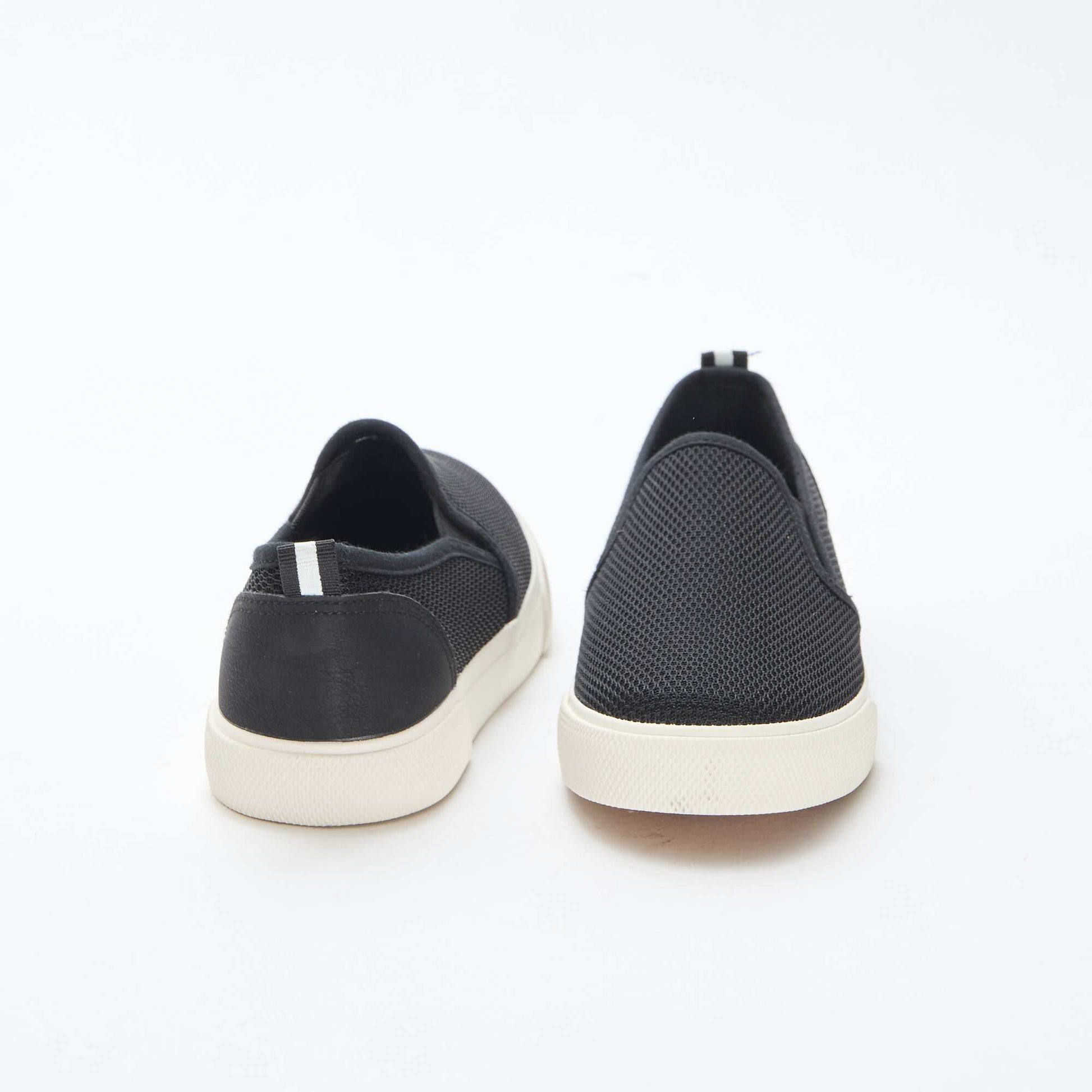 Slip-on Low-Top Mesh Trainers BLACK