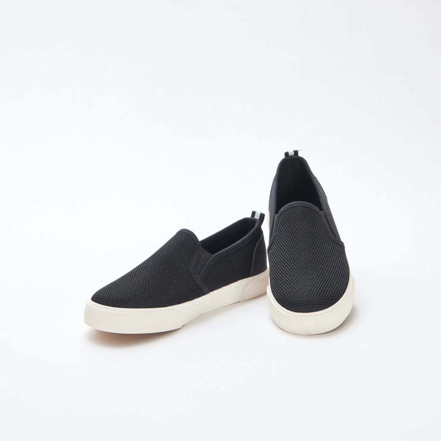 Slip-on Low-Top Mesh Trainers BLACK