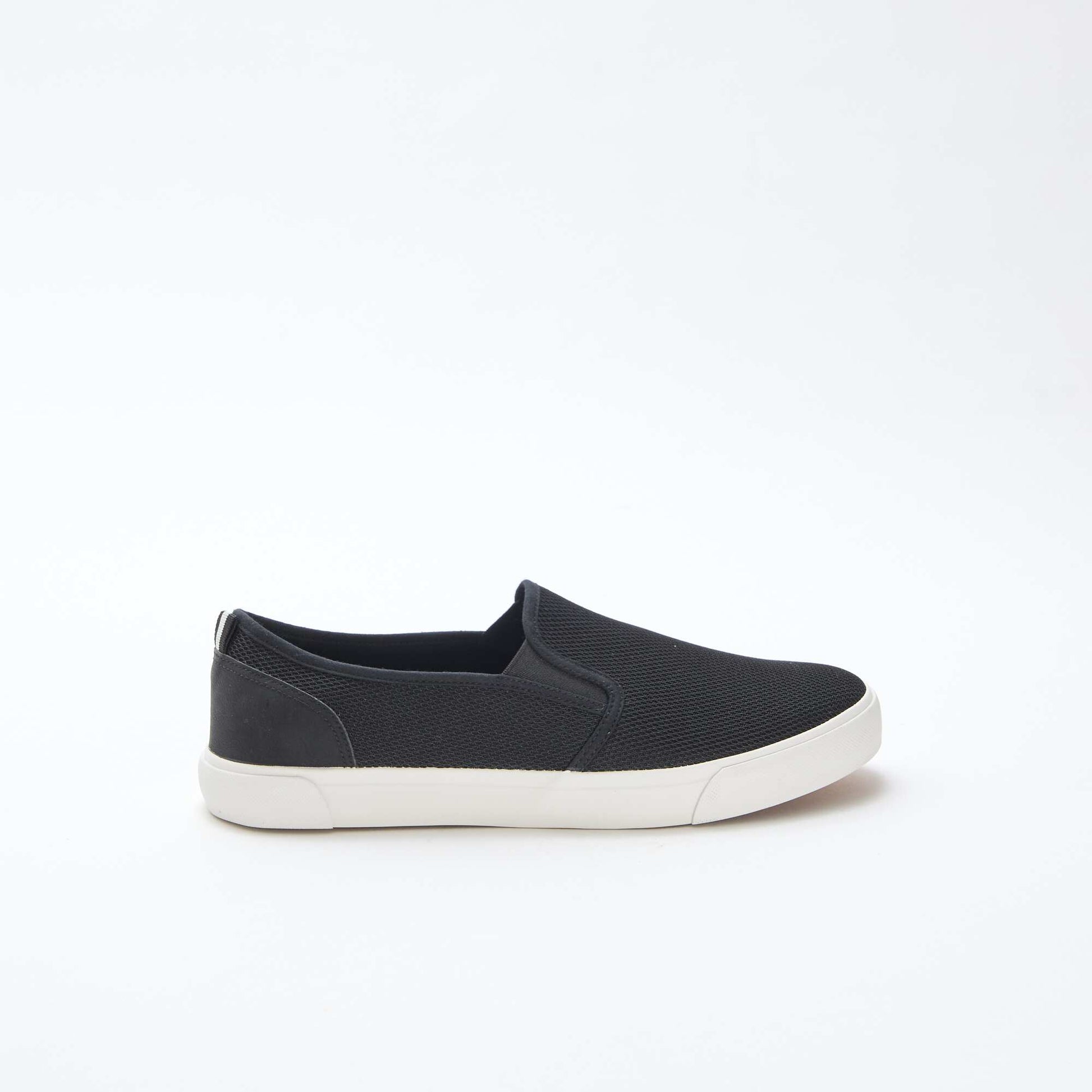 Mesh Slip-On Low Top Sneakers BLACK