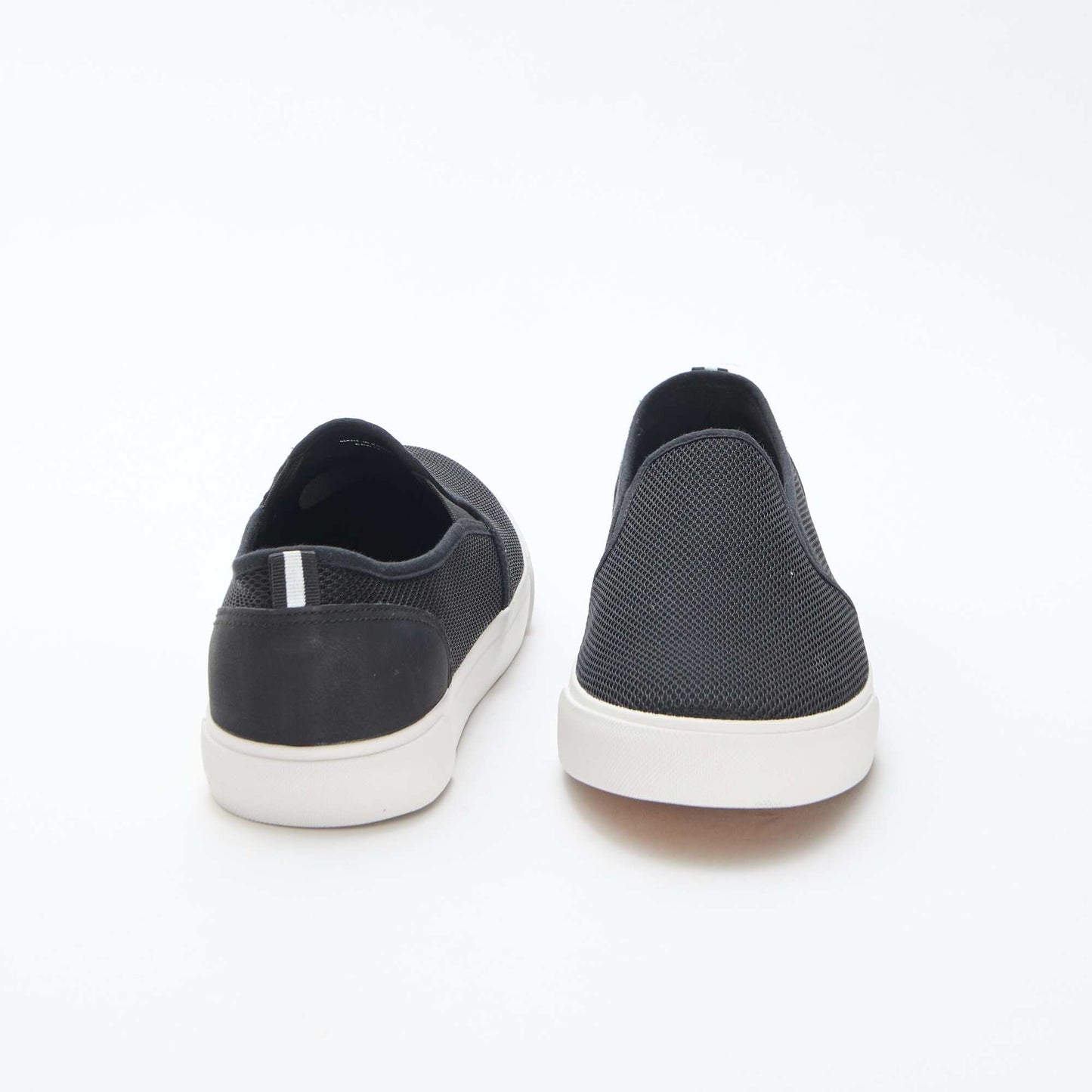 Mesh Slip-On Low Top Sneakers BLACK