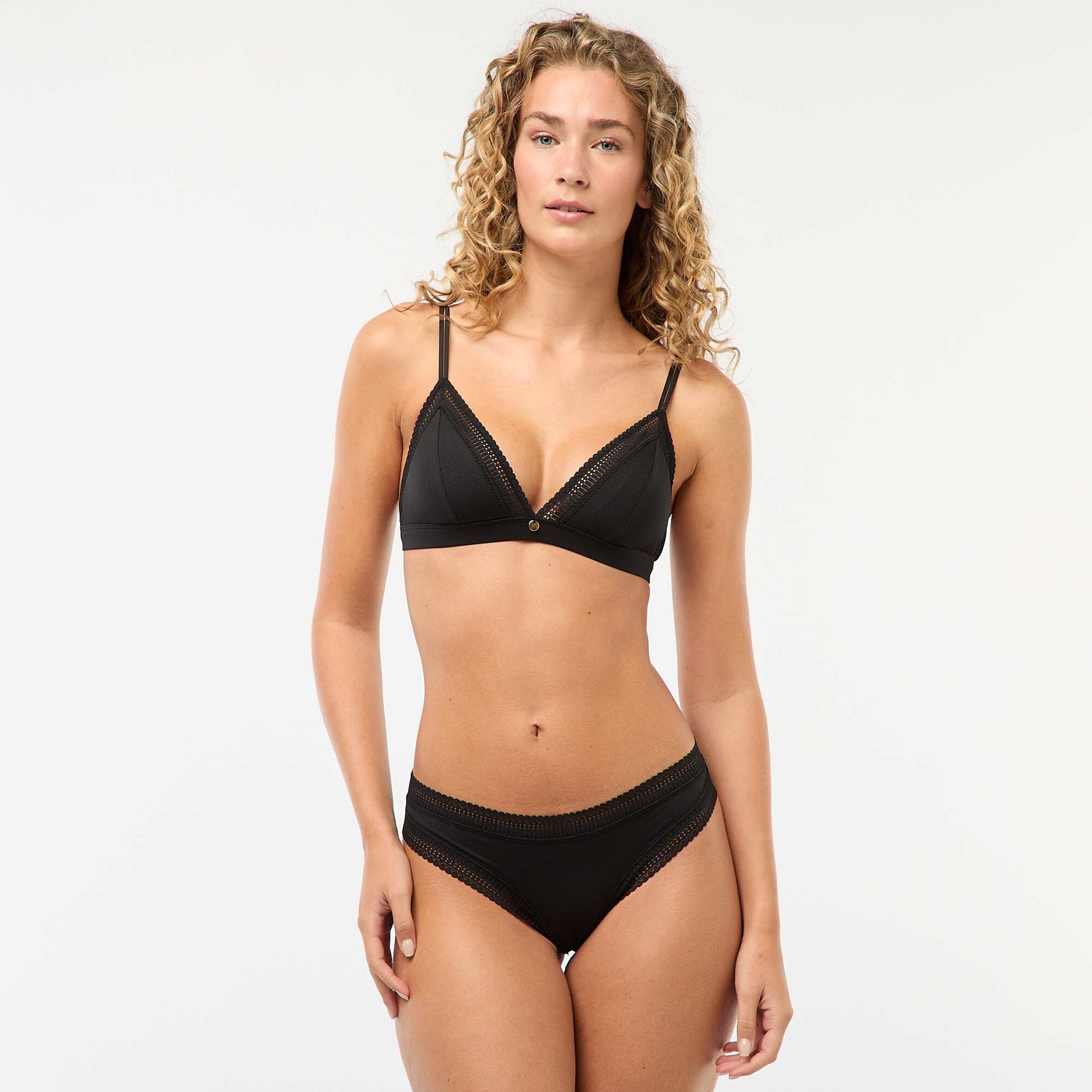 Ribbed Microfiber Briefs BLACK