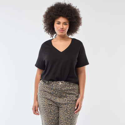 Basic V-neck Short-Sleeve T-shirt BLACK