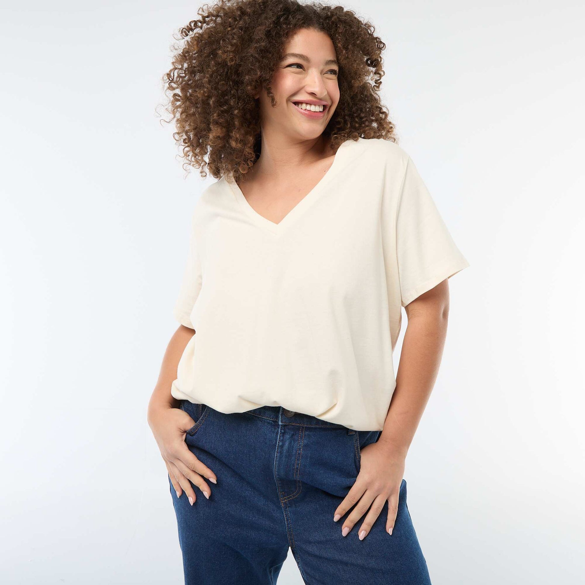 Basic V-neck Short-Sleeve T-shirt WHITE