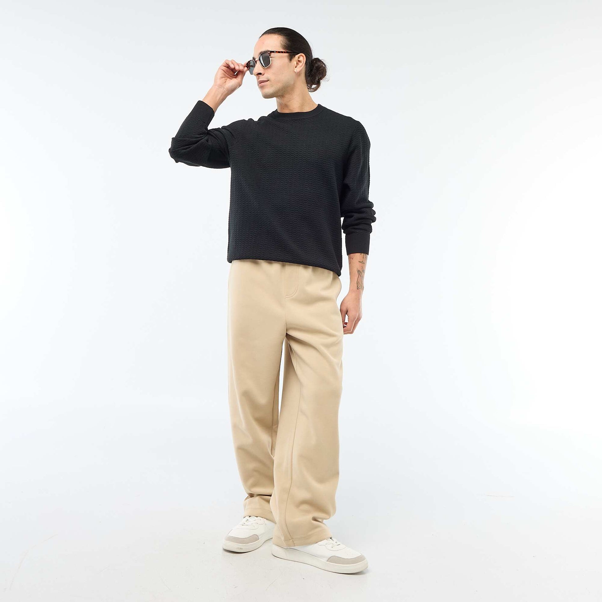 Textured Knit Sweater BLACK