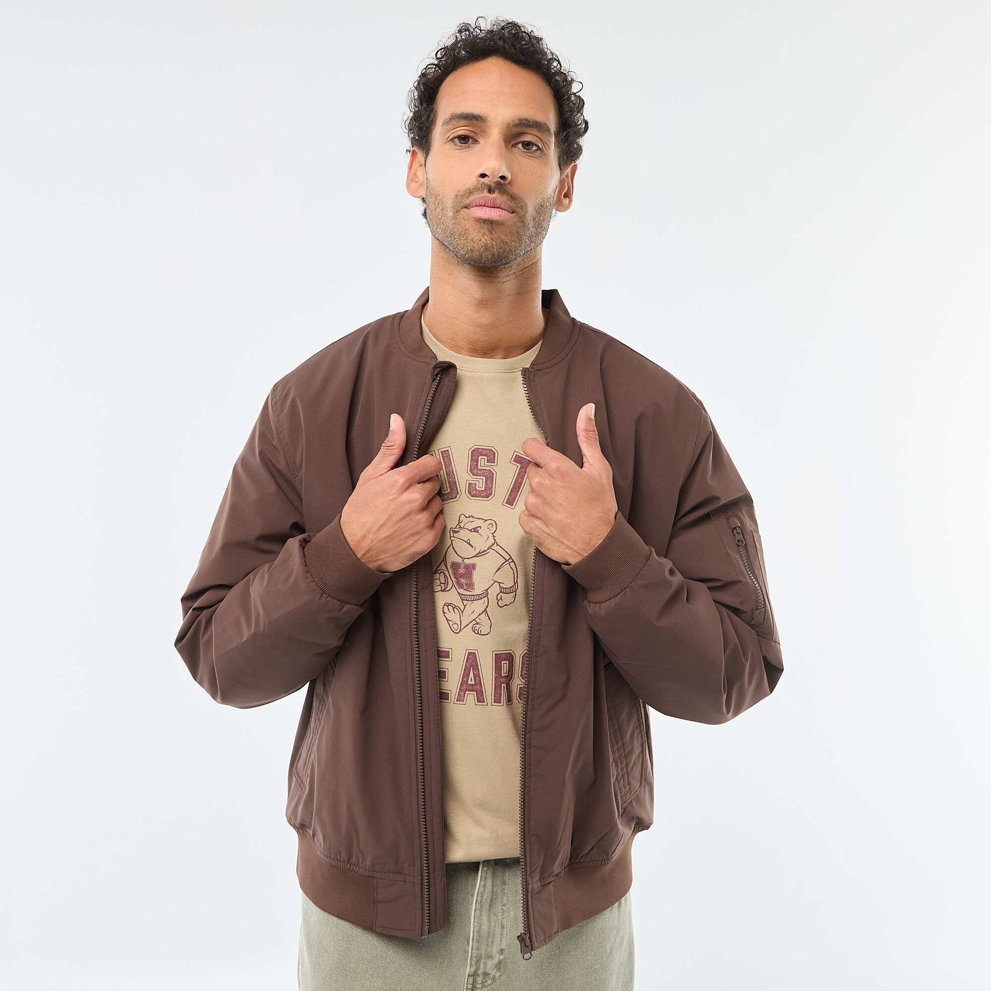 Aviator-Style Jacket with Zipped Sleeve Pocket BROWN