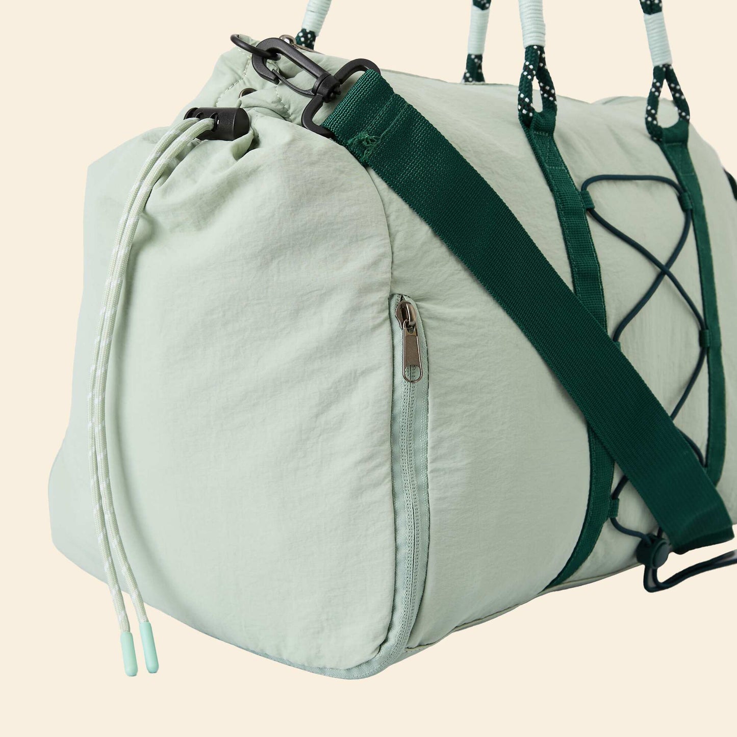 Sports bag with outer pockets and shoe compartment GREEN
