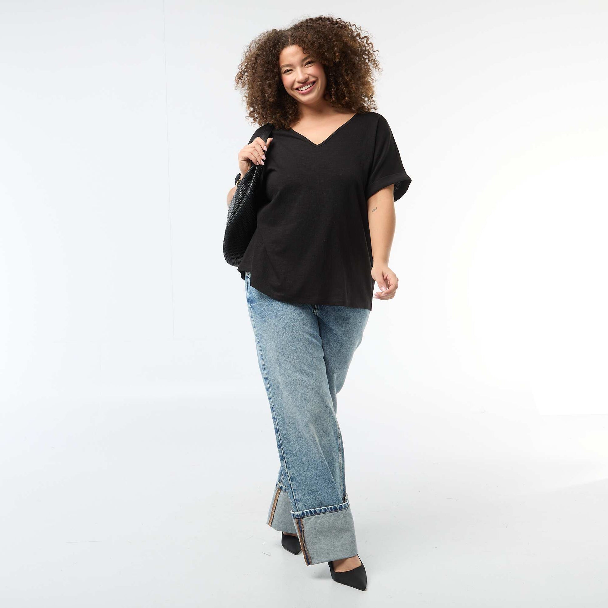 Short-Sleeve Crepe Blouse BLACK