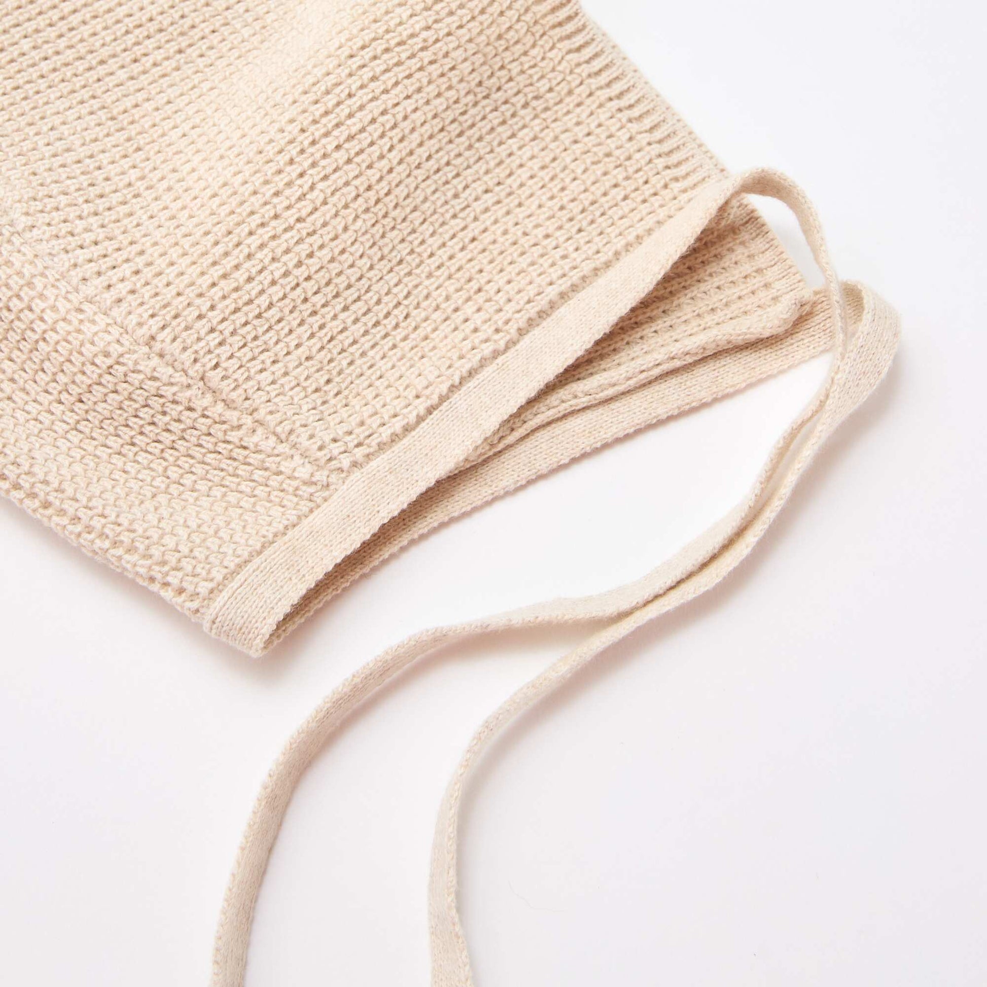 Knit Bonnet with Ties BEIGE
