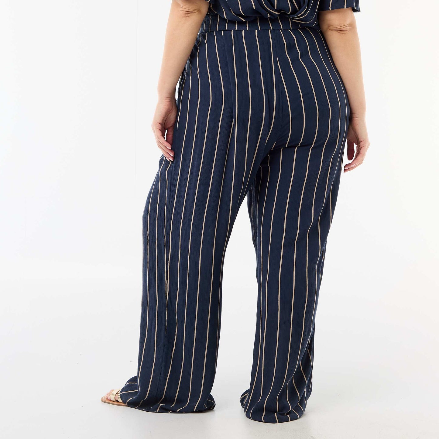 Wide-Leg Crepe Knit Pants BLUE