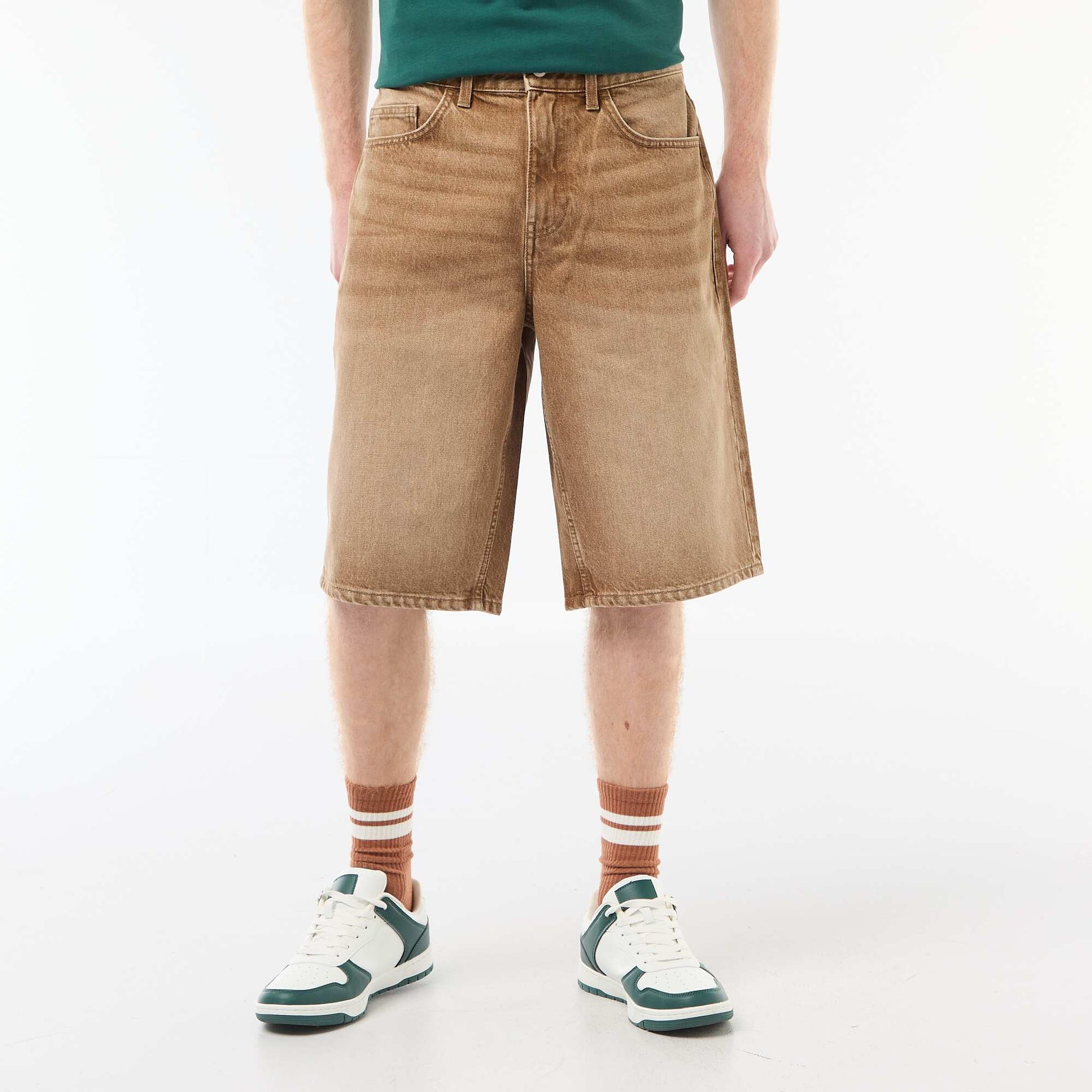 Baggy Cotton Shorts with Original Effect BROWN