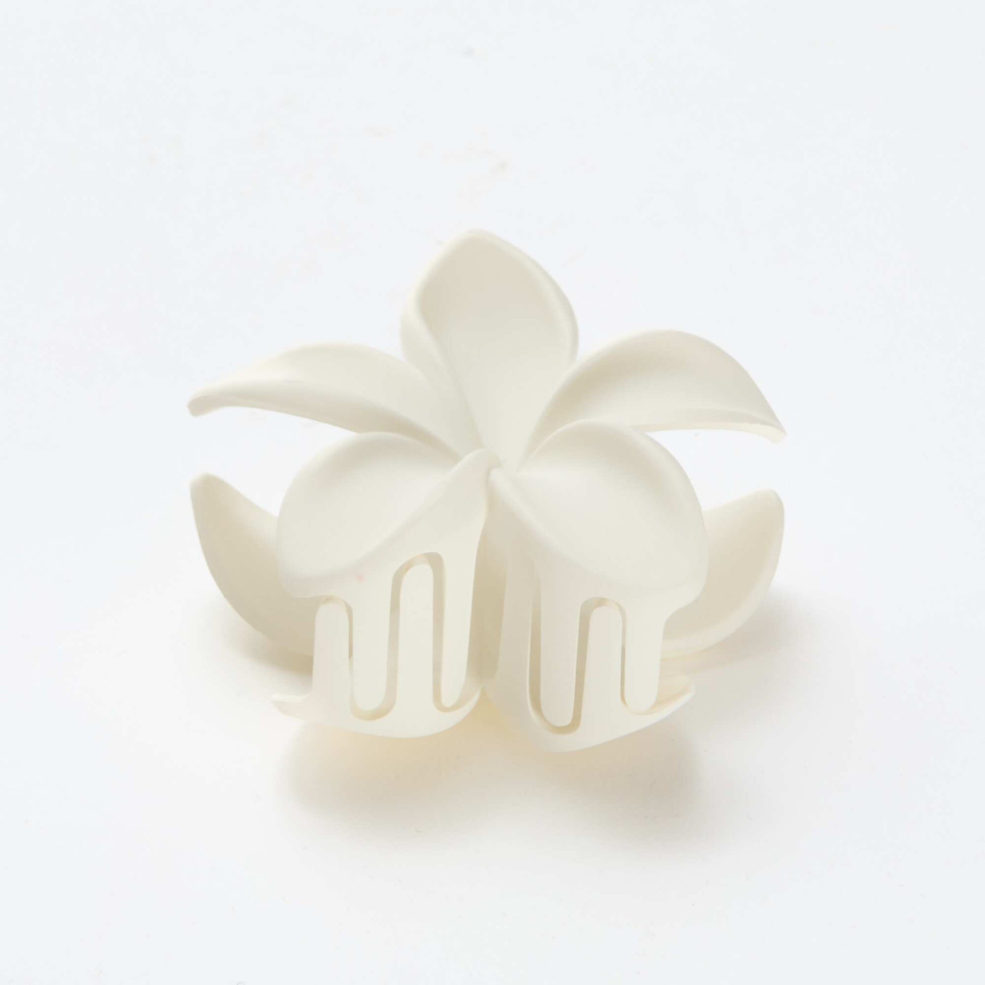 Large Flower-Shaped Claw Clip WHITE