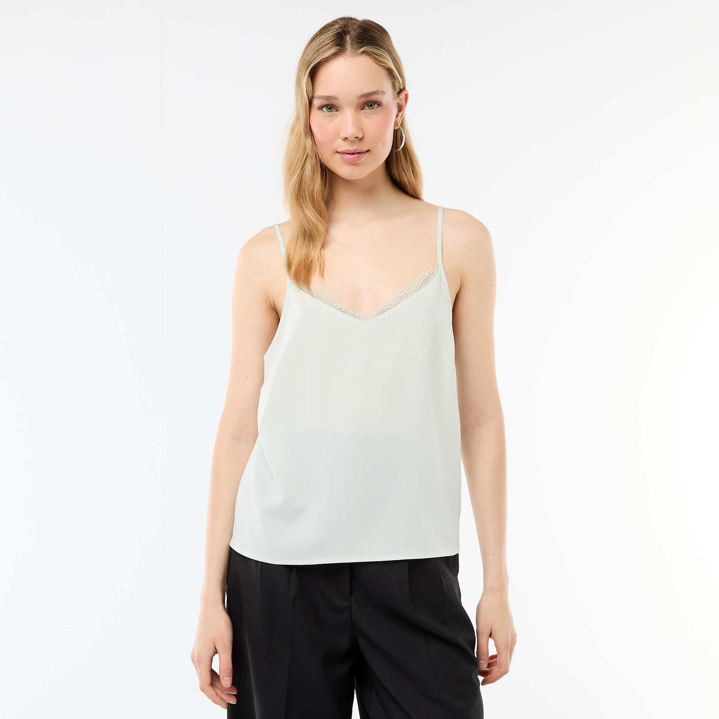 Tank top with thin adjustable straps and lace collar BLUE