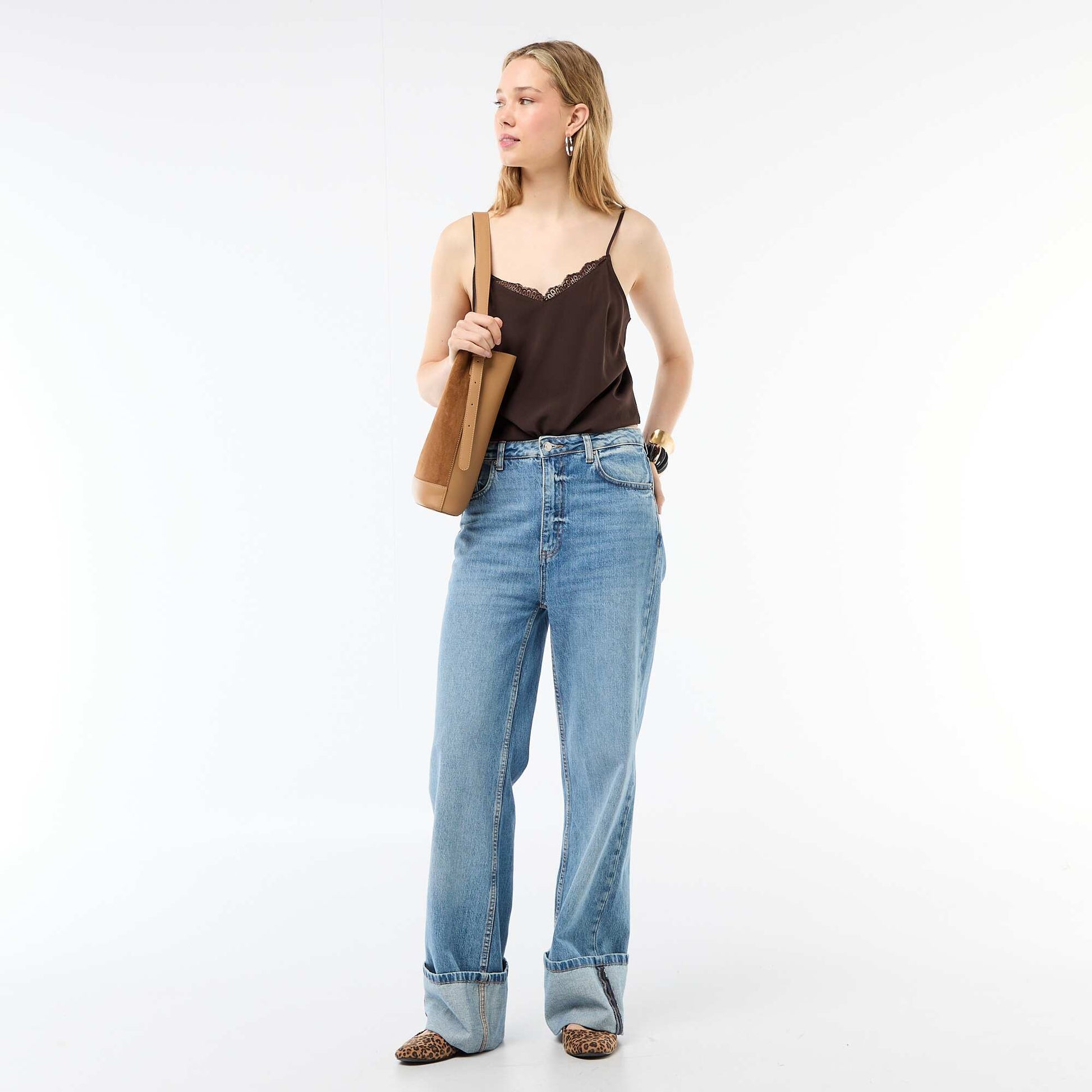 Tank top with thin adjustable straps and lace collar BROWN