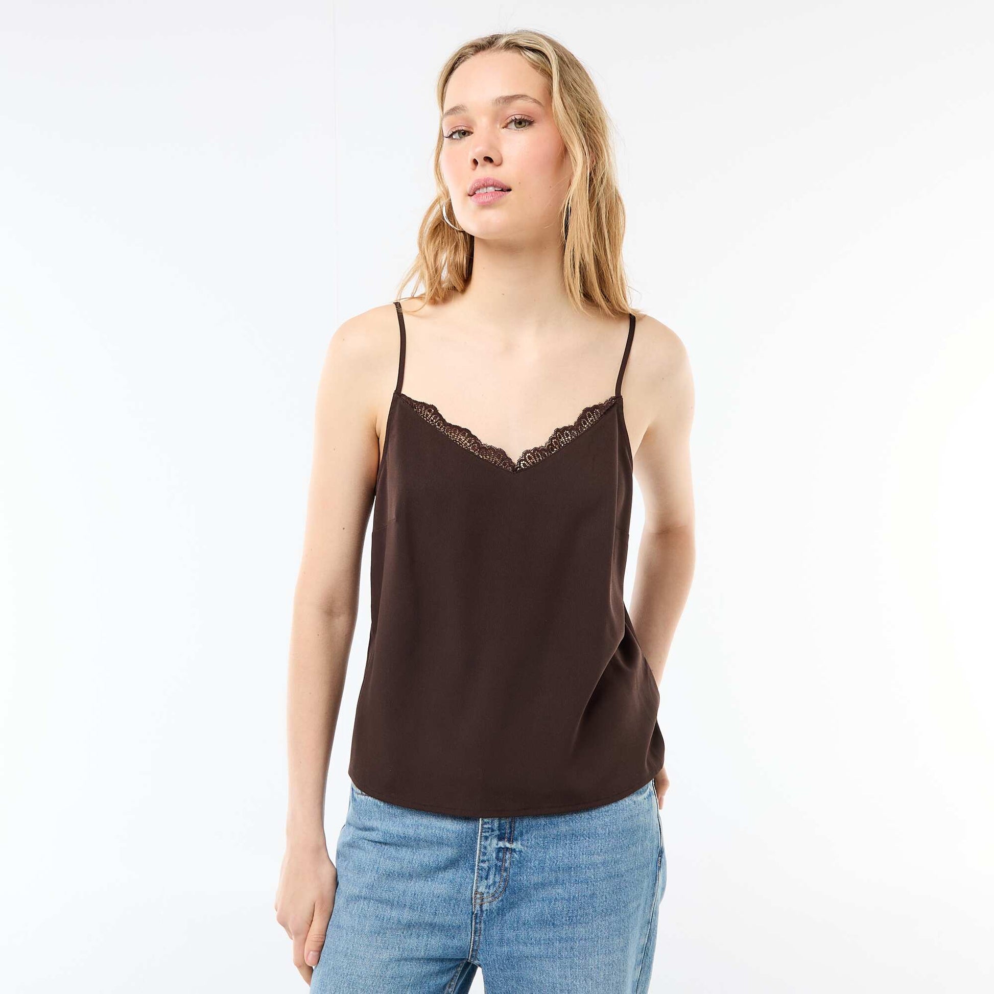 Tank top with thin adjustable straps and lace collar BROWN