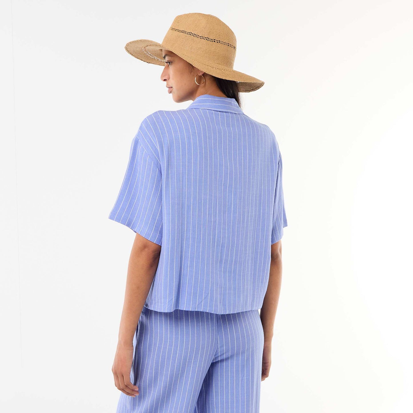 Short-Sleeved Solid Shirt BLUE