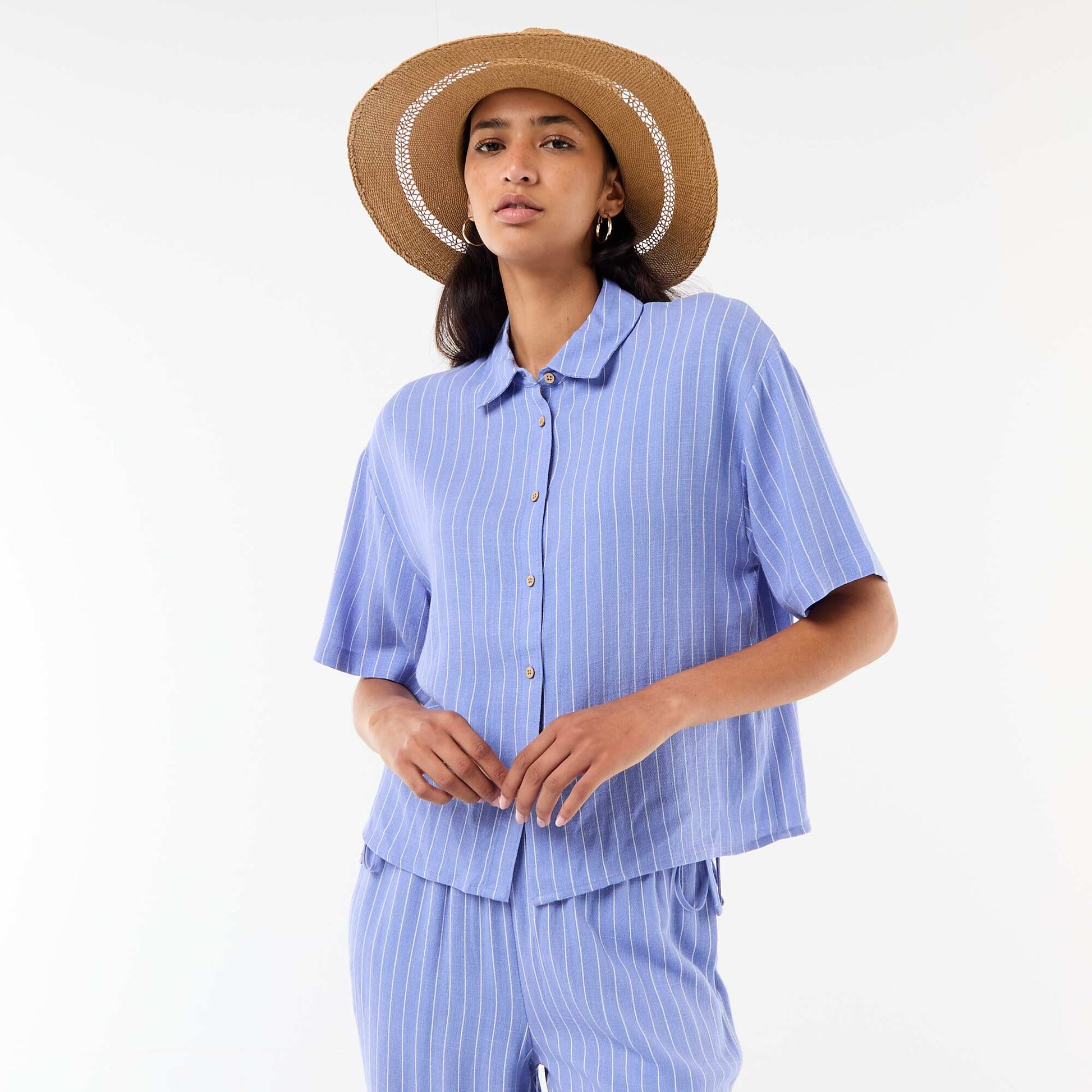 Short-Sleeved Solid Shirt BLUE
