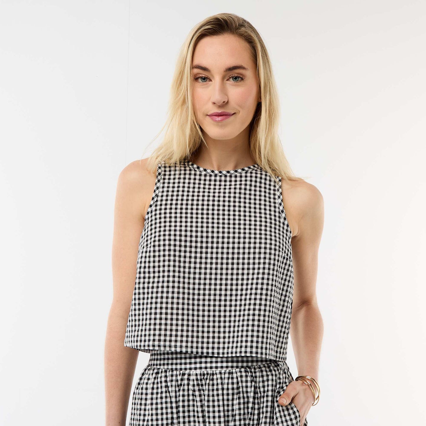 Gingham Sleeveless Top BLACK