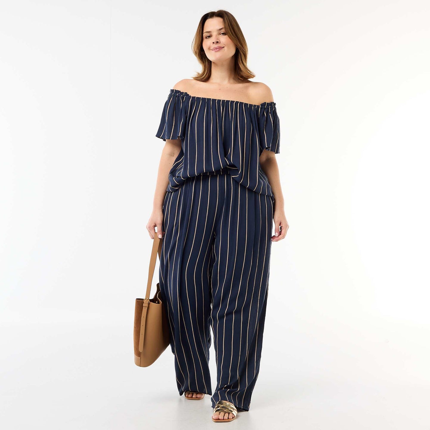 Short-Sleeved Flowy Crepe Blouse BLUE