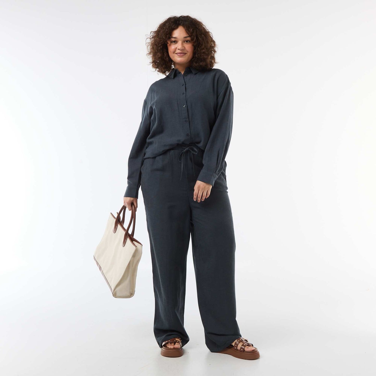 Long-Sleeved Flowy Blouse BLUE