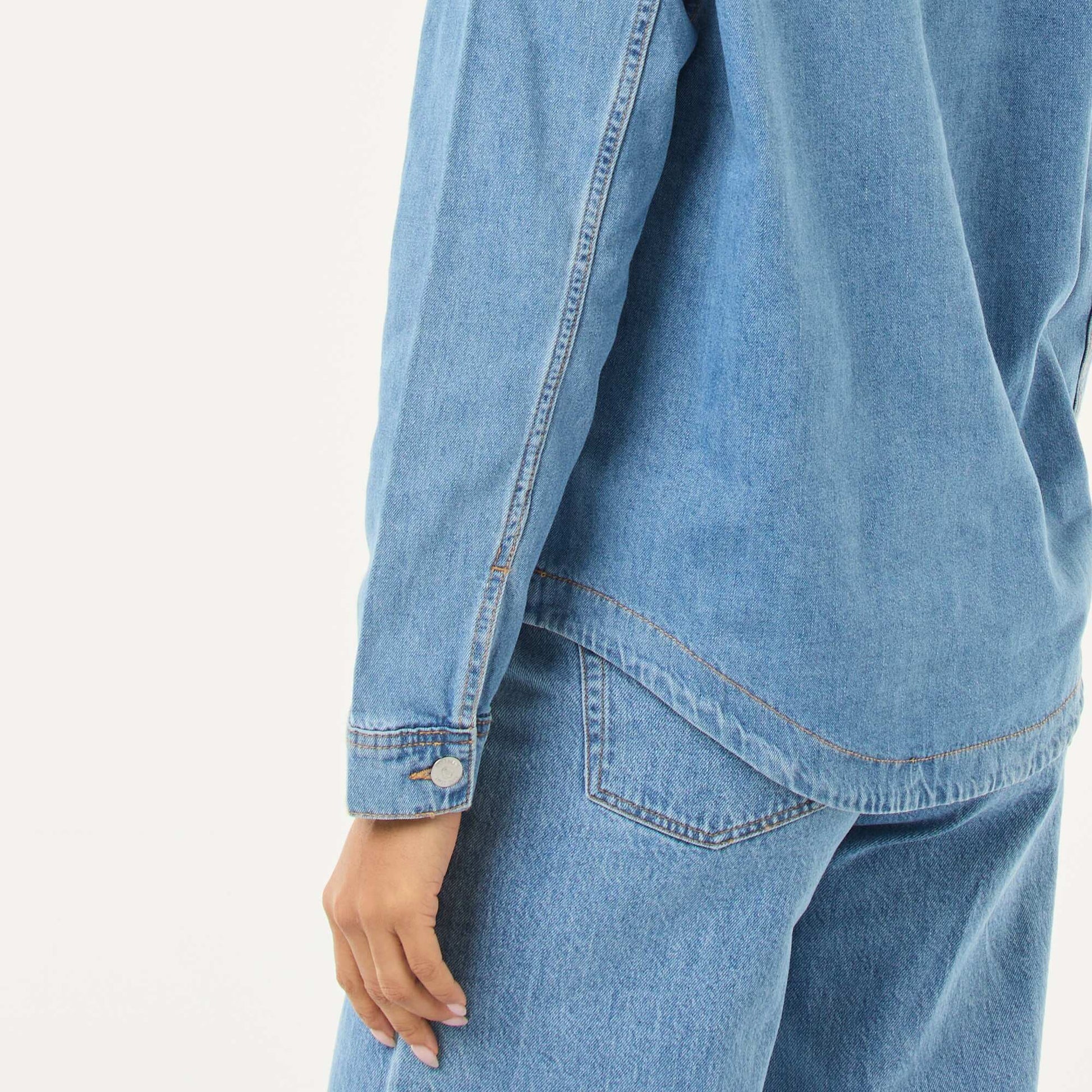 Long-Sleeved Denim Shirt BLUE