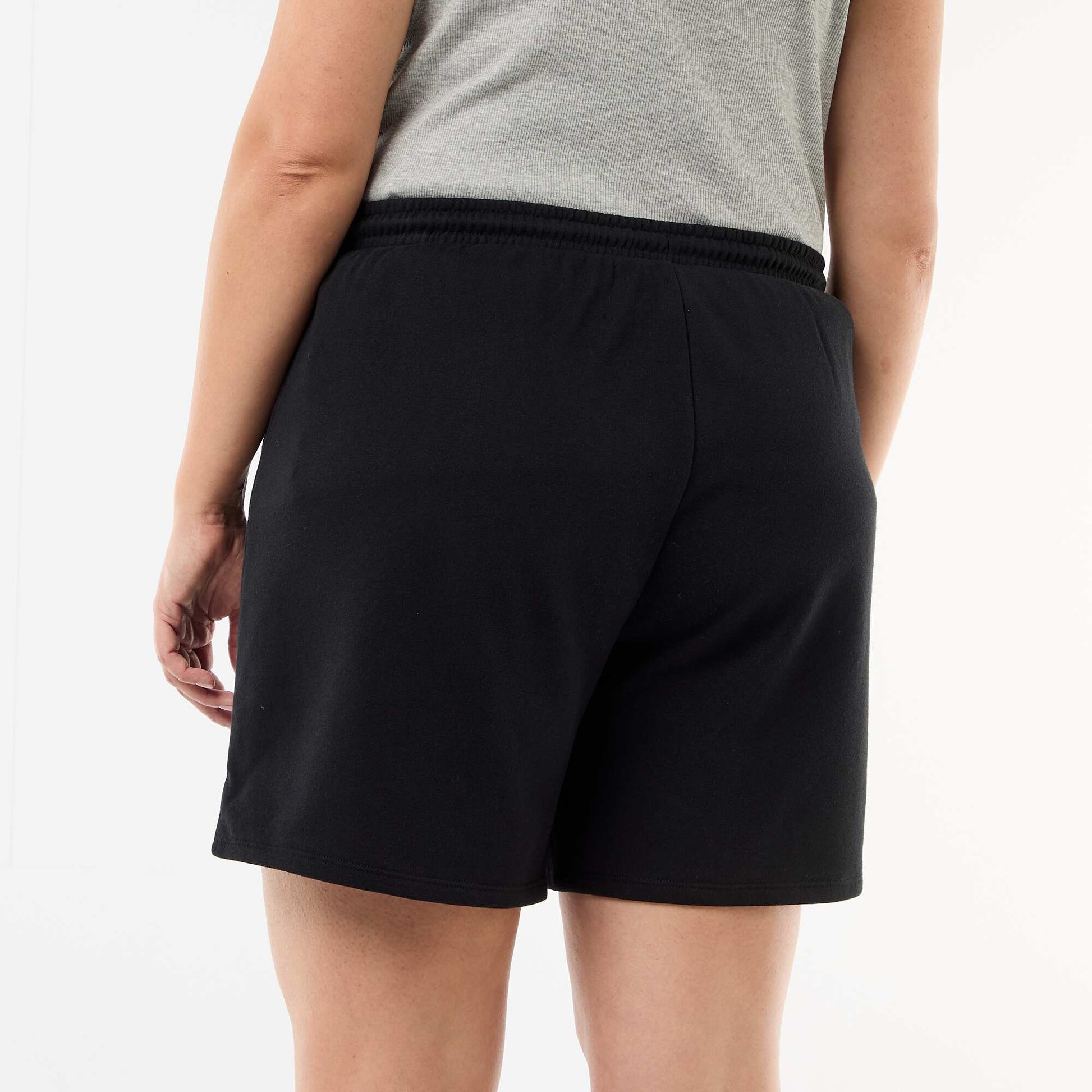 Solid Light Fleece Shorts BLACK