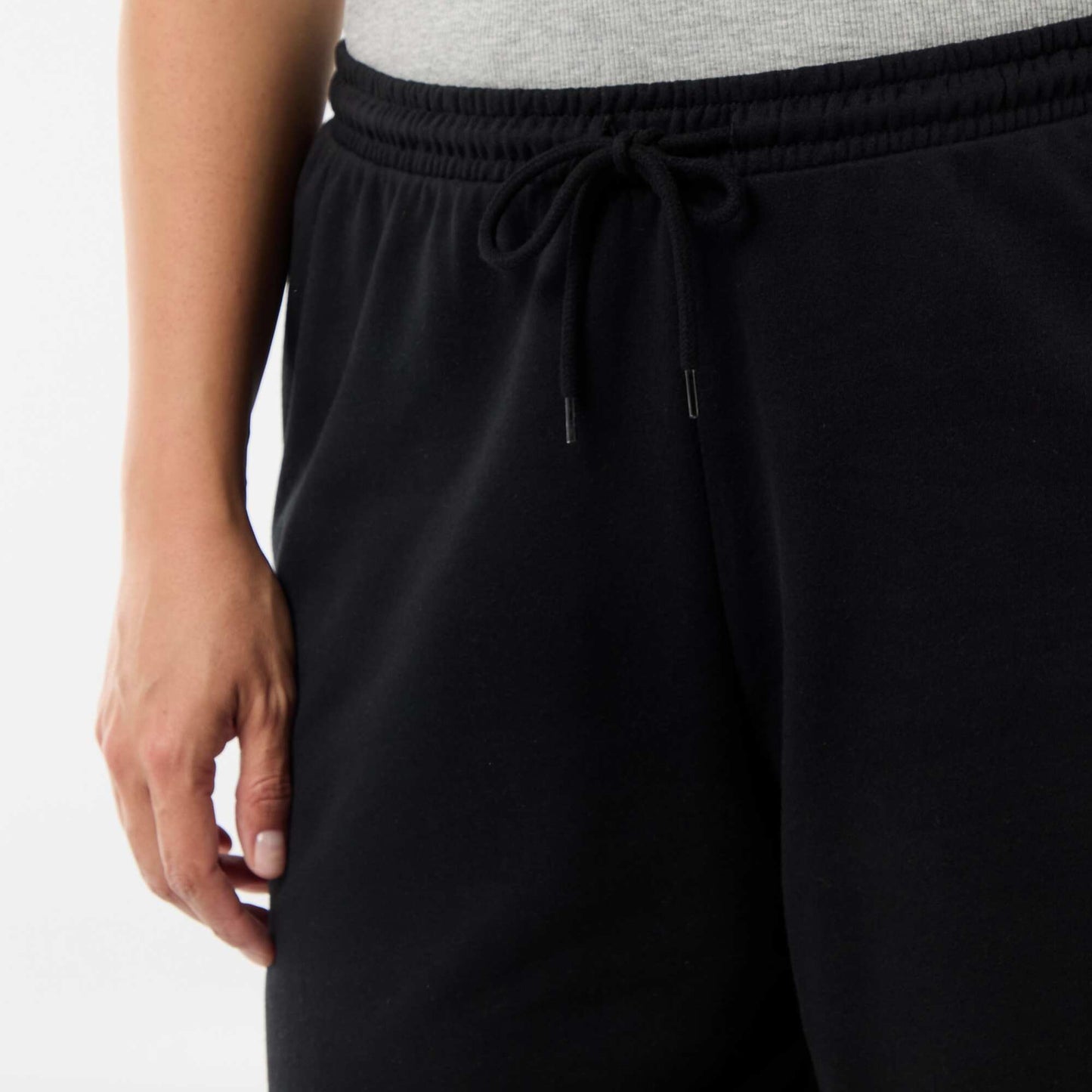 Solid Light Fleece Shorts BLACK