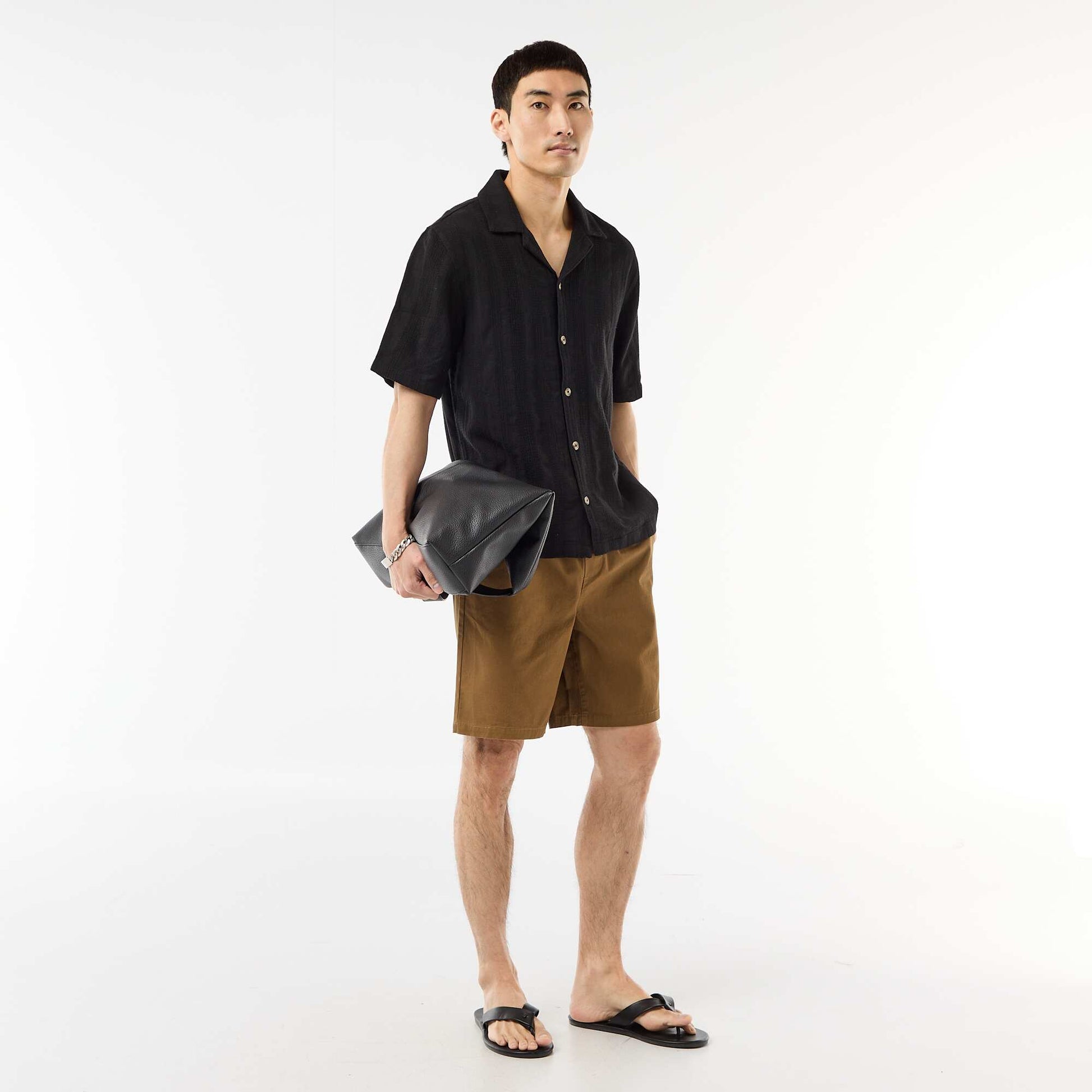 Solid Chino Shorts BROWN
