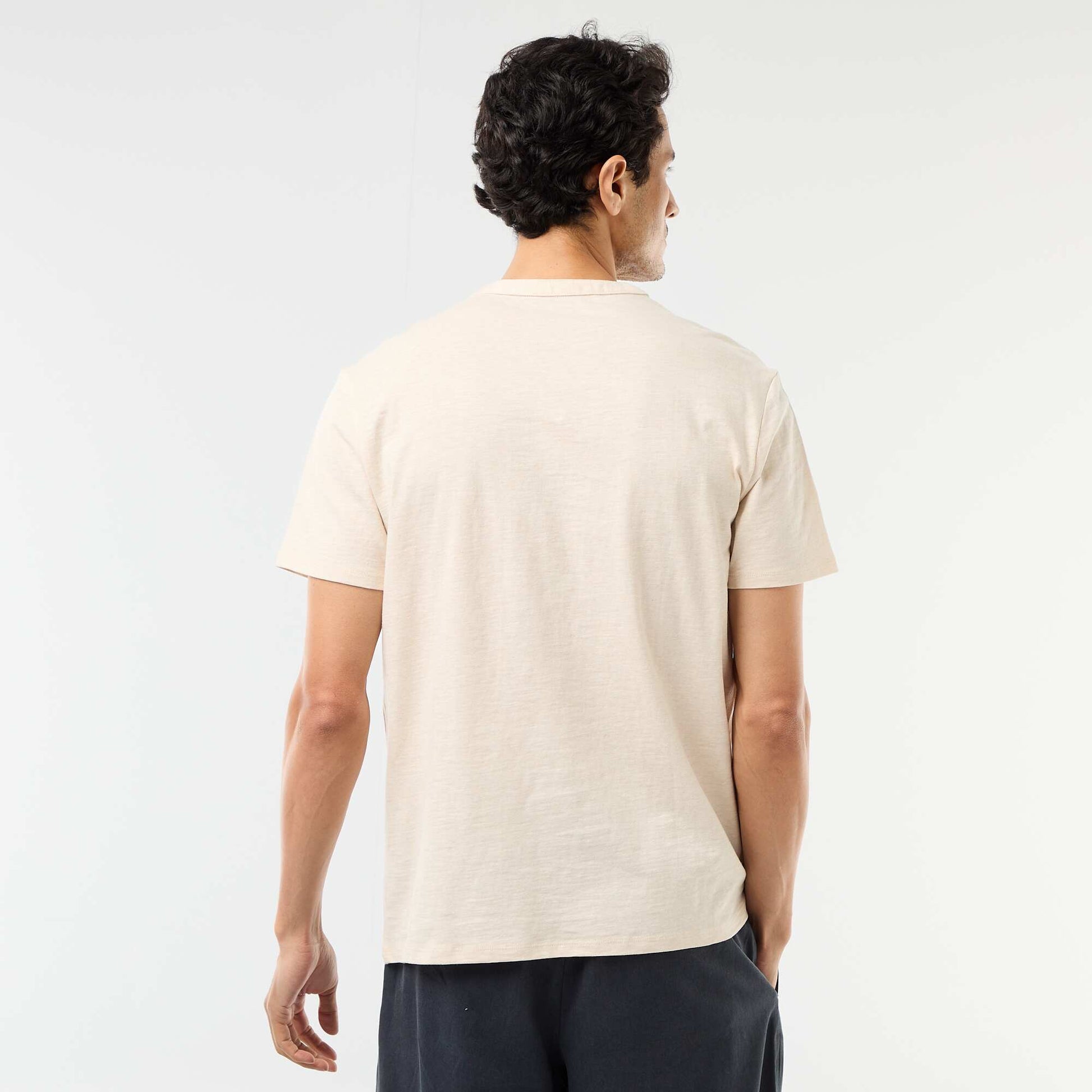 Short-Sleeved Tunisian Collar T-Shirt BEIGE