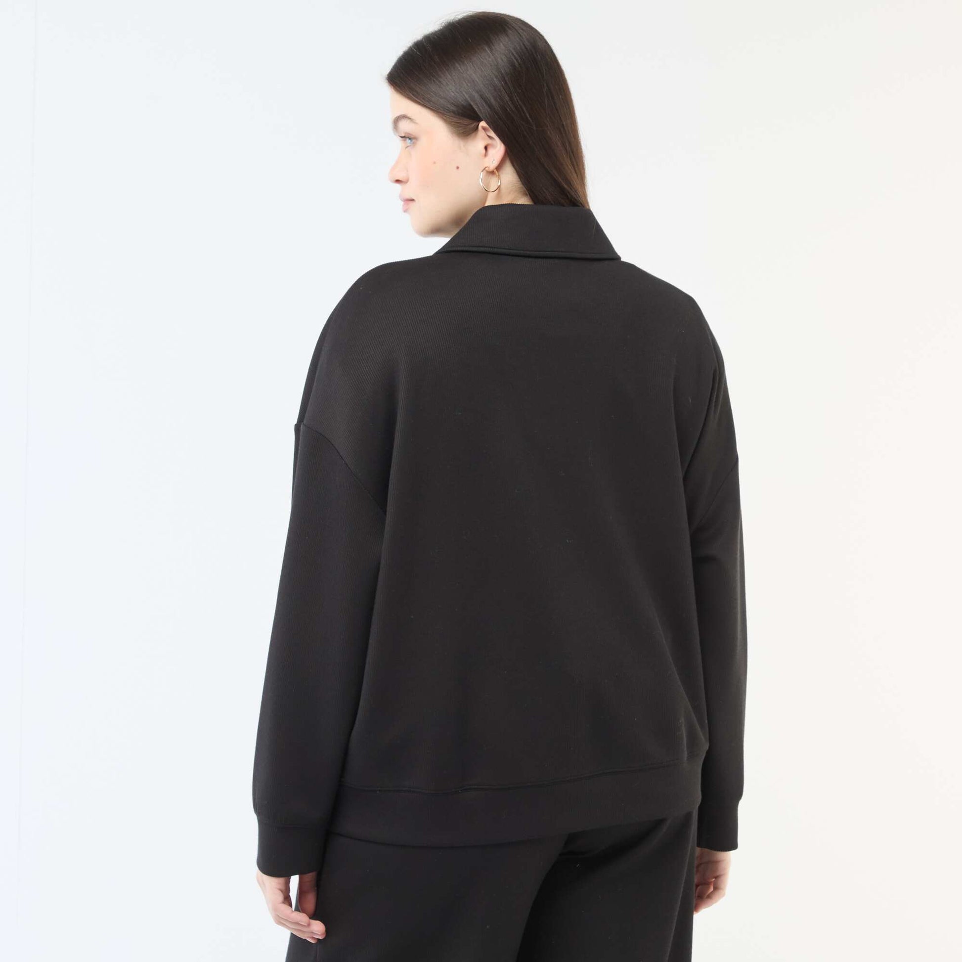 Solid Sweatshirt with Zipped Trucker Collar BLACK