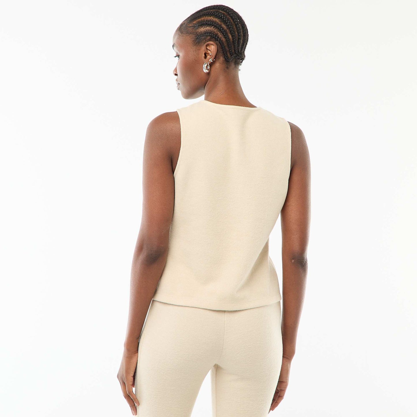 Sleeveless Knit Top with Button Detail BEIGE