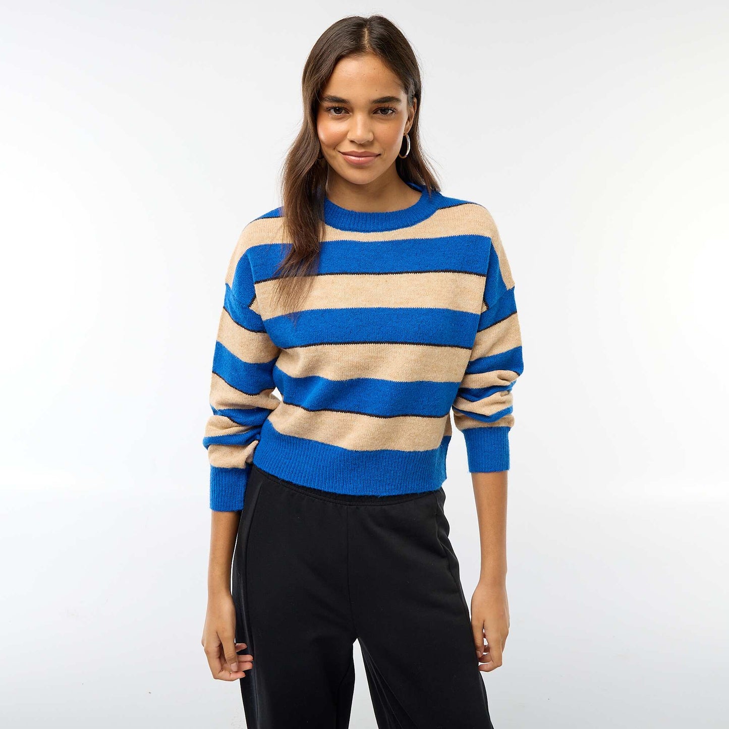 Warm knit sweater with round neck BEIGE
