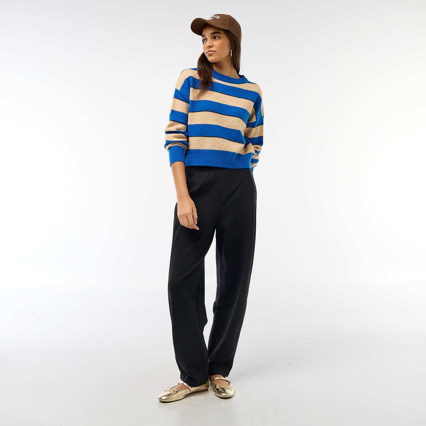 Warm knit sweater with round neck BEIGE