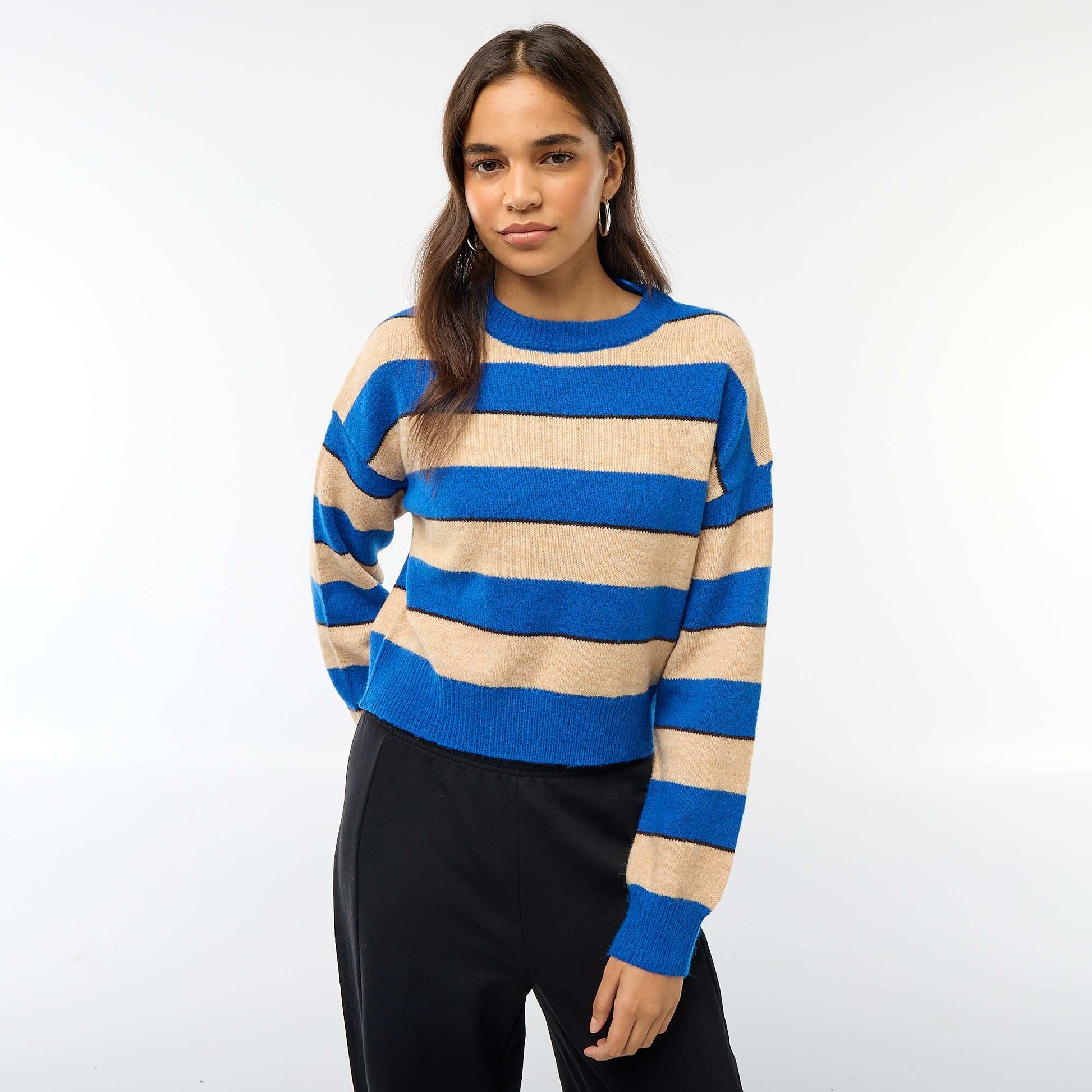 Warm knit sweater with round neck BEIGE