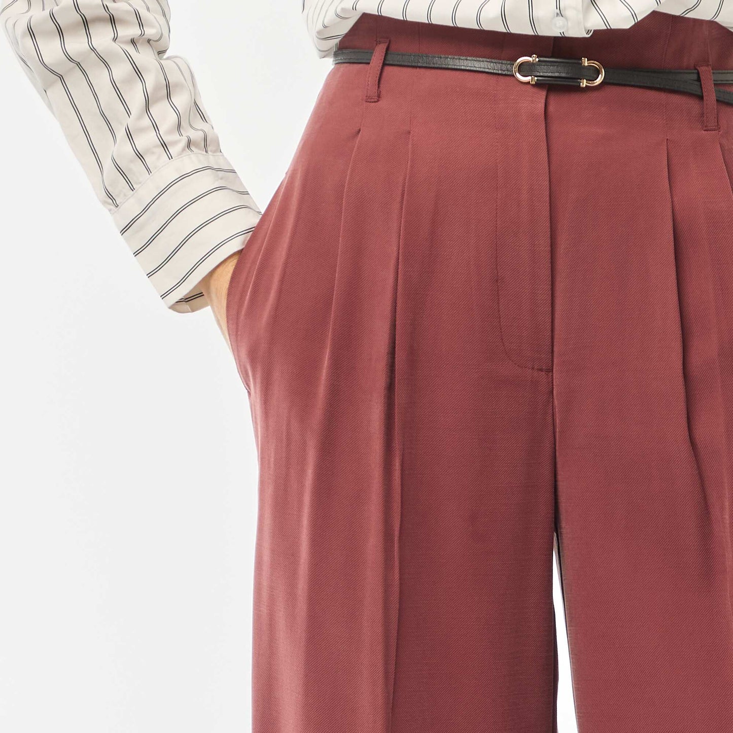 Pleated Pants with Built-In Belt RED