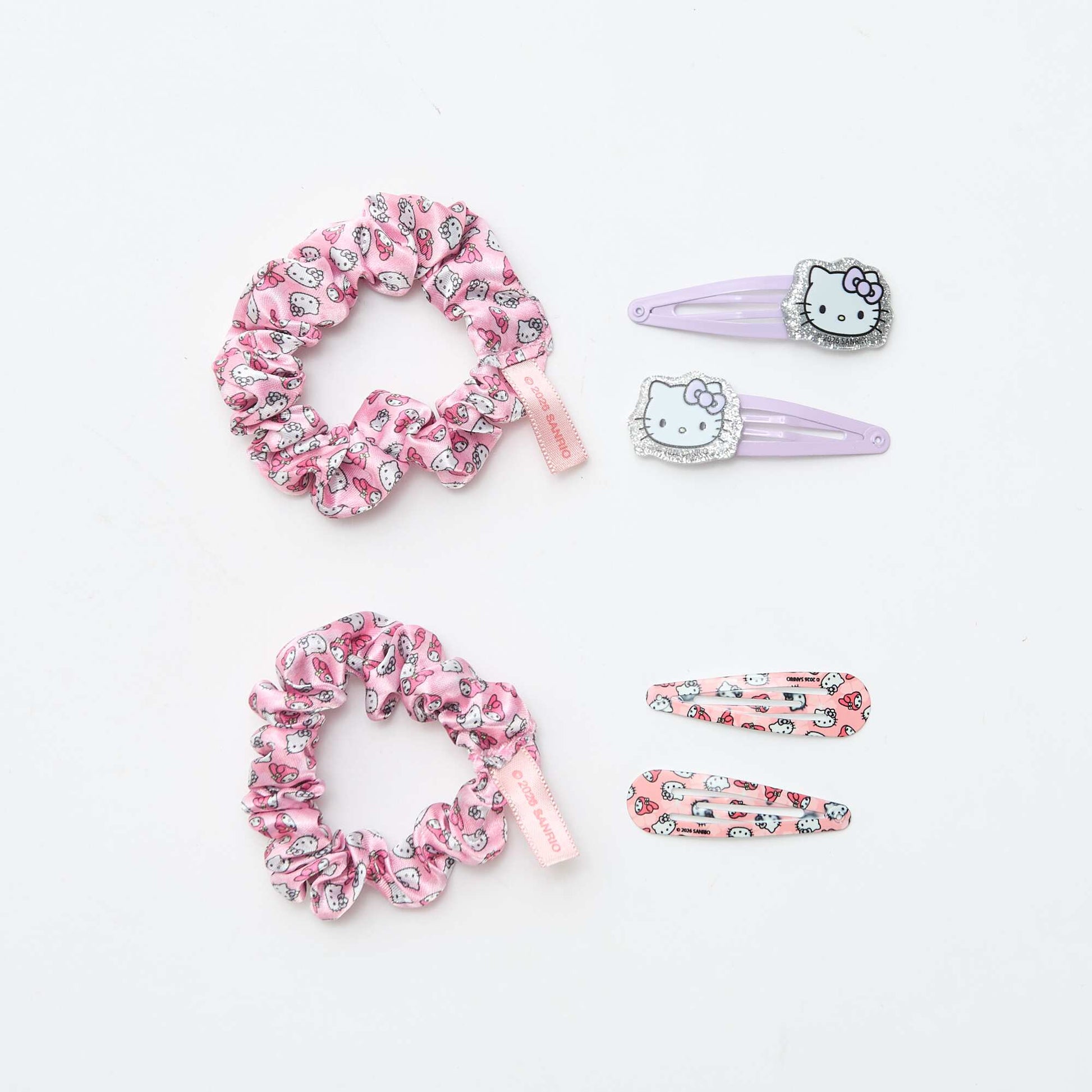 'Hello Kitty' Set: 4 Hair Clips + 1 Scrunchie PINK