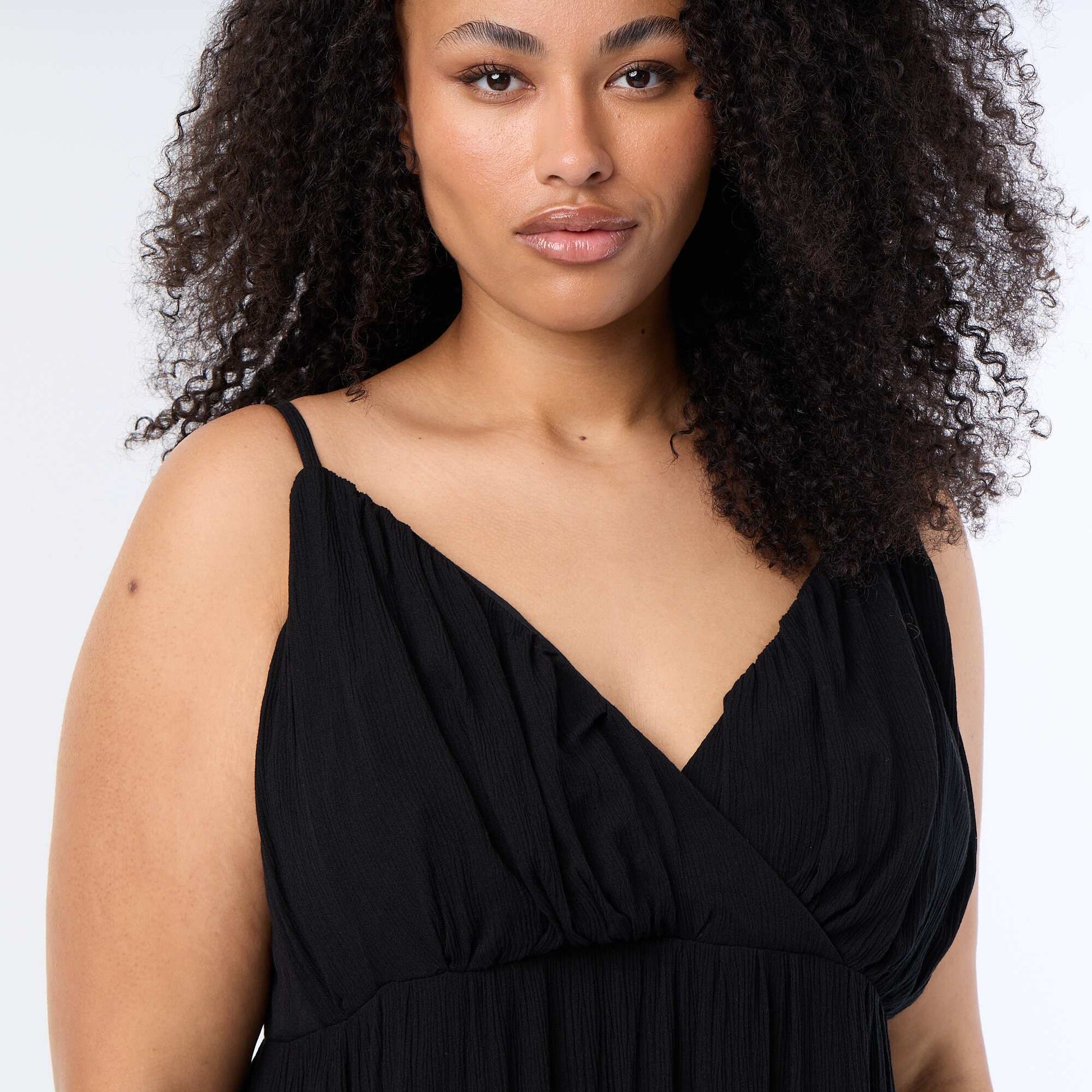 Long crêpe knit dress with thin straps BLACK