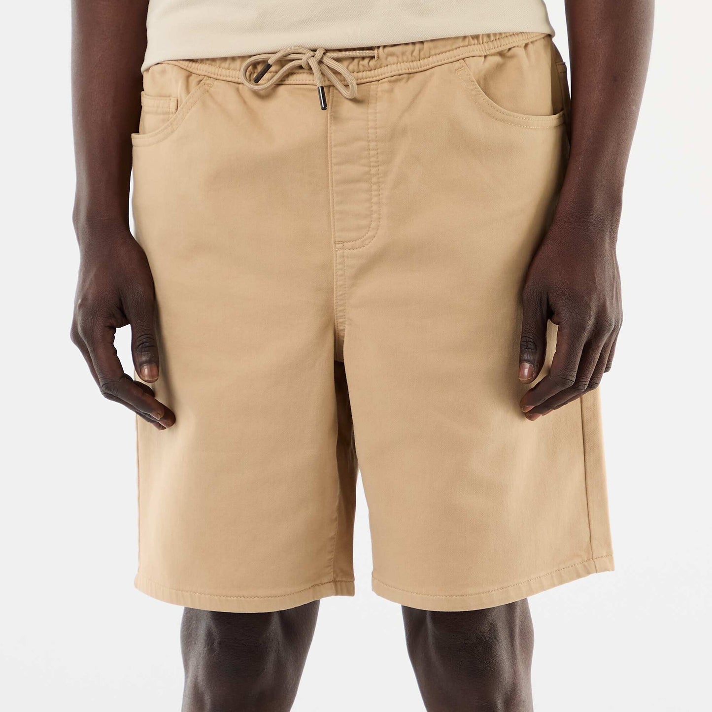 Lightweight Bermuda shorts with drawstrings BEIGE