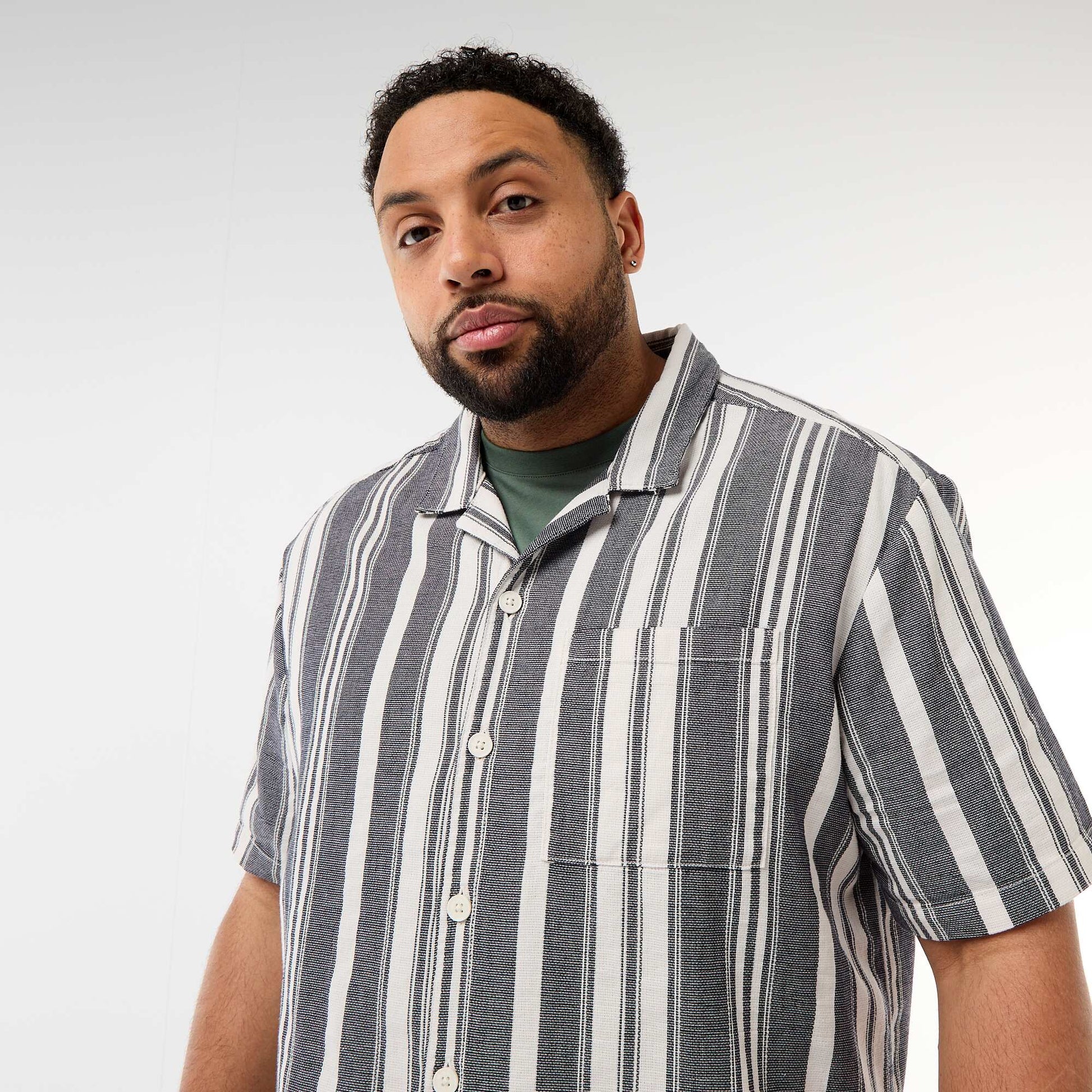 Striped Short-Sleeve Shirt BLACK