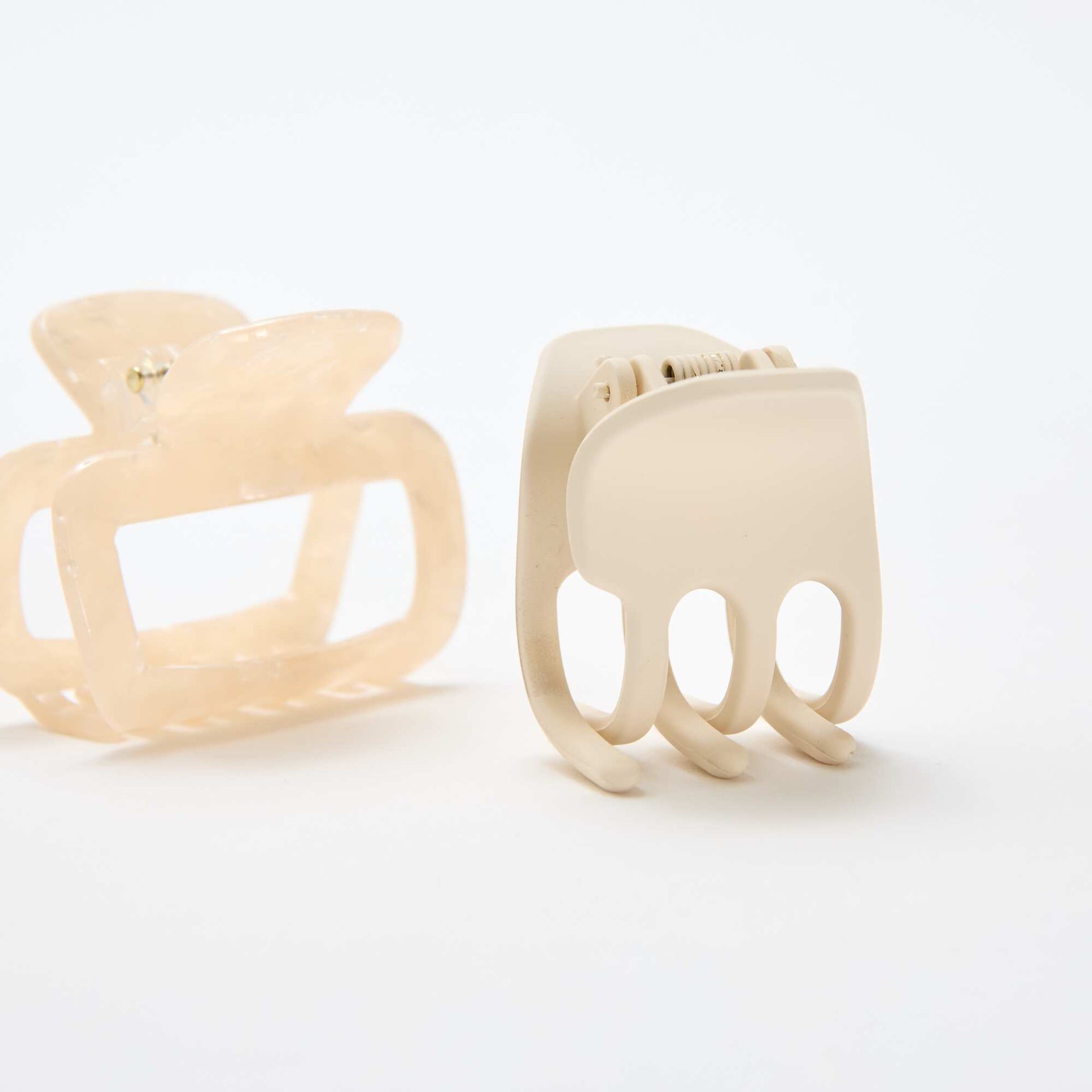 Set of 2 Fancy Claw Clips BEIGE