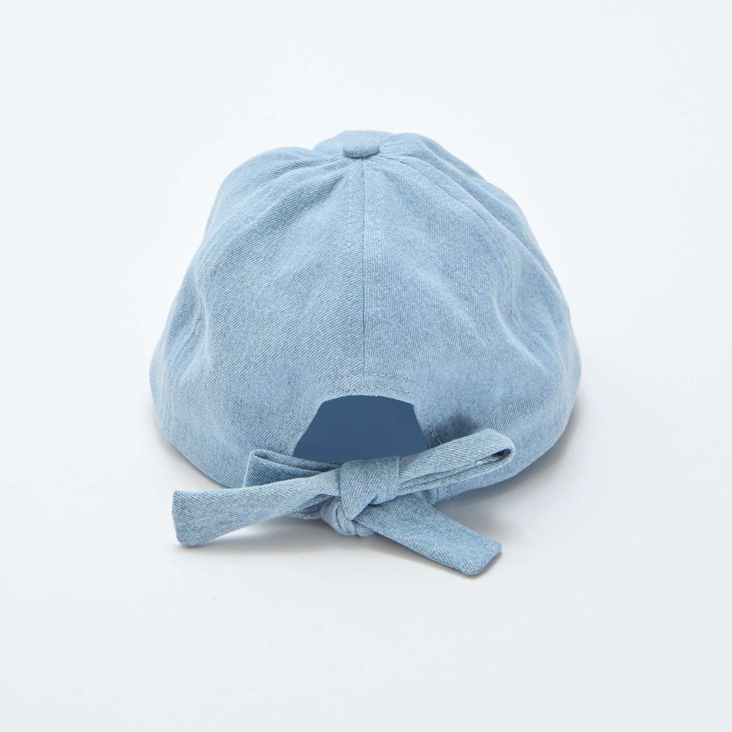 Cap with decorative bow at the back BLUE