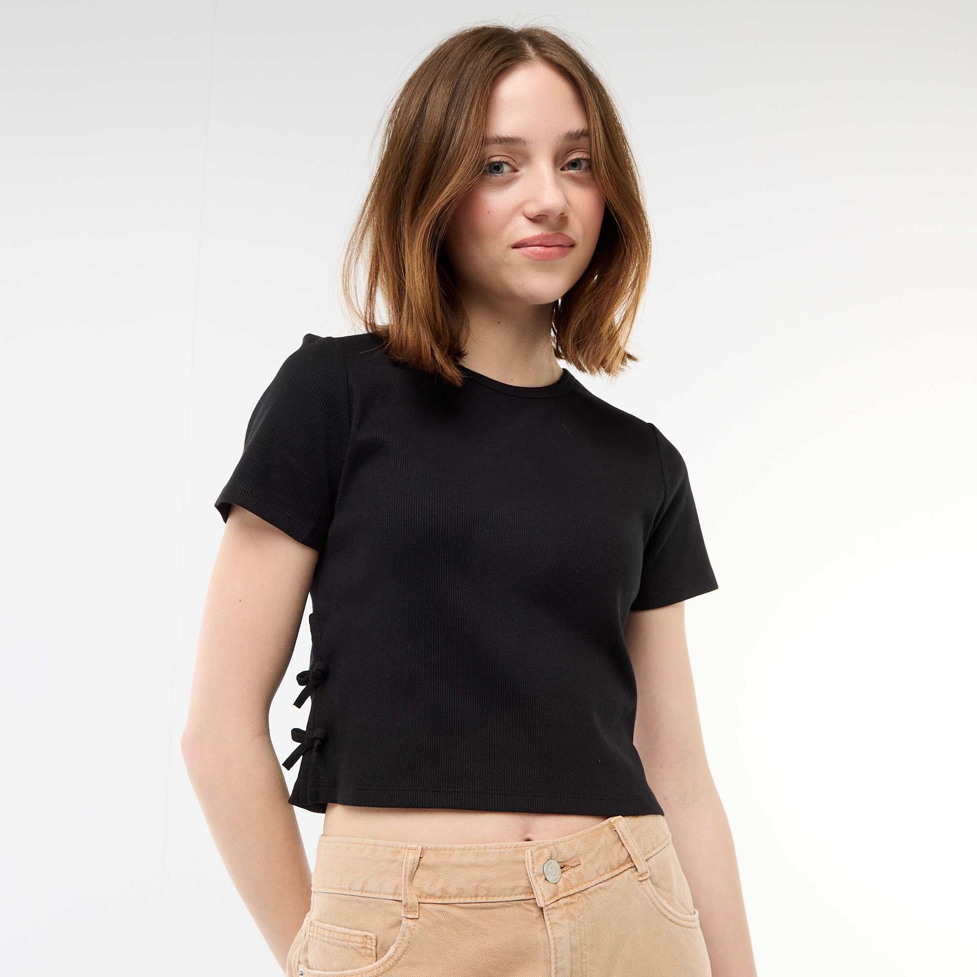 Ribbed Cropped T-shirt with Knots BLACK