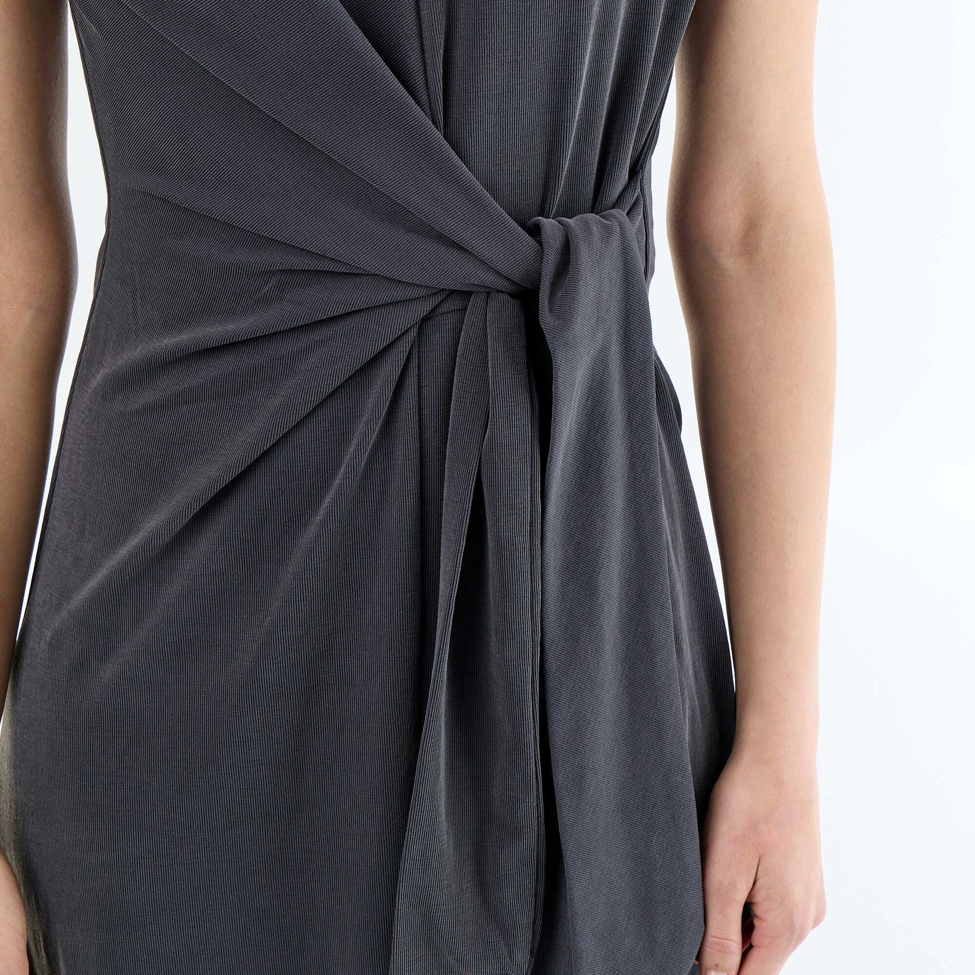Long Tie-Waist Dress BLACK
