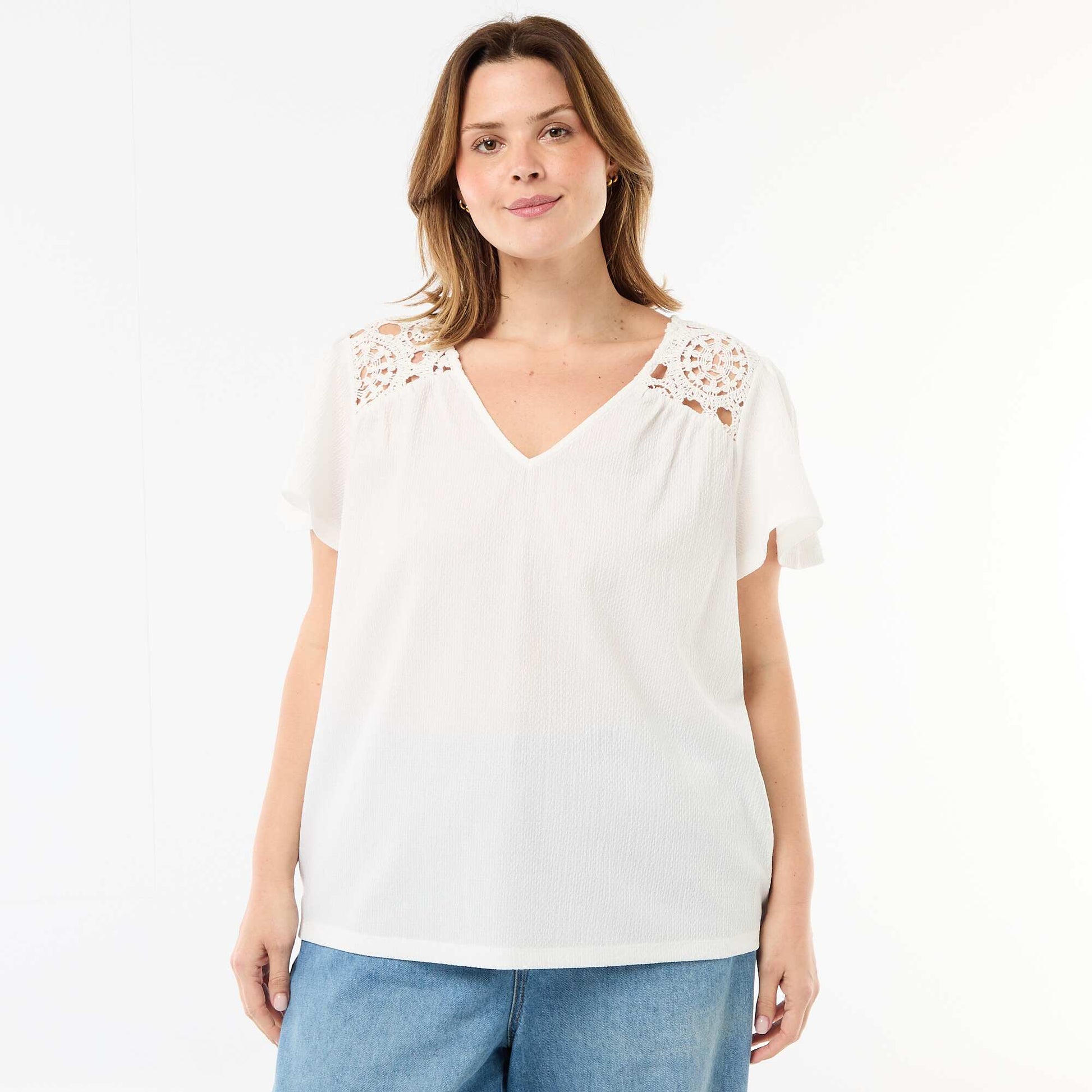 Crepe Knit Tee with Macrame Details WHITE