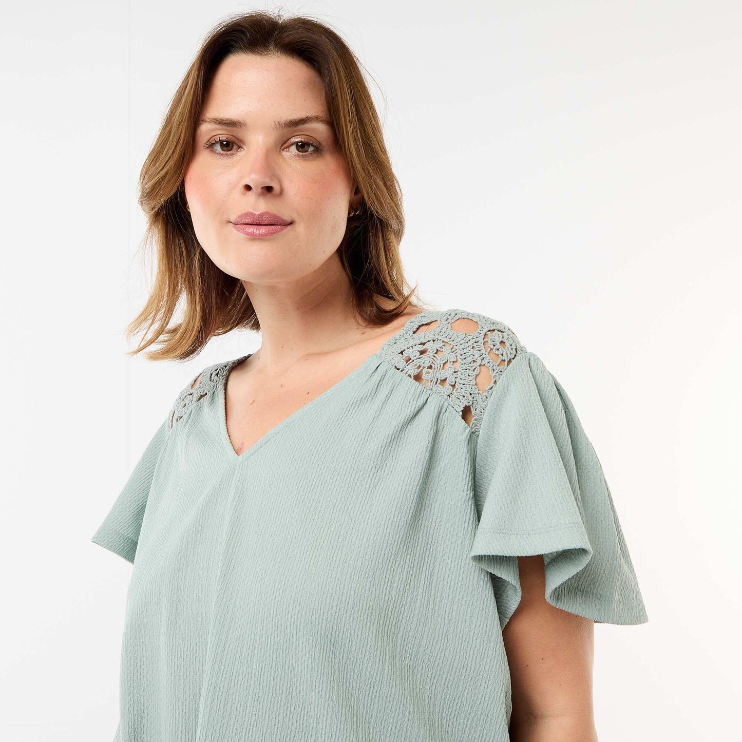 Crepe Knit Tee with Macrame Details BLUE